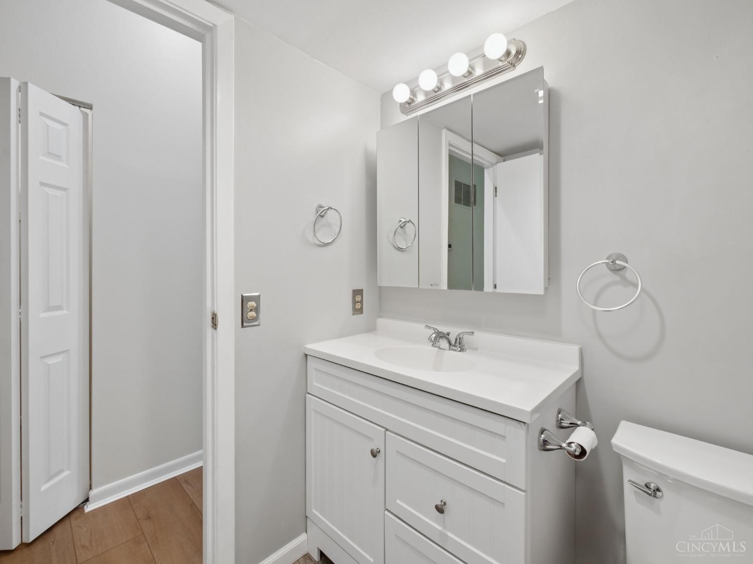 2332 Dana Avenue, Cincinnati, OH, 45208 — photo 18