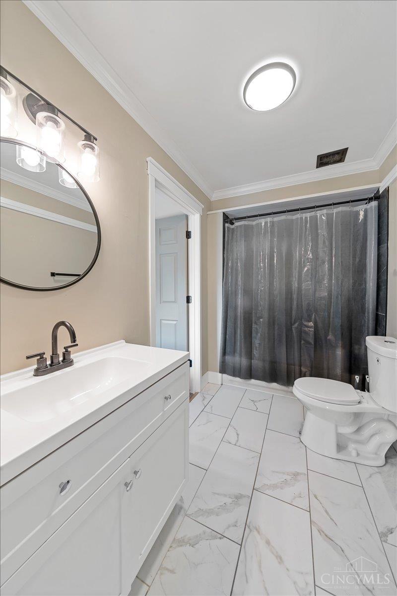 6699 Loveland Miamiville Road, Miami Twp, OH, 45140 — photo 21