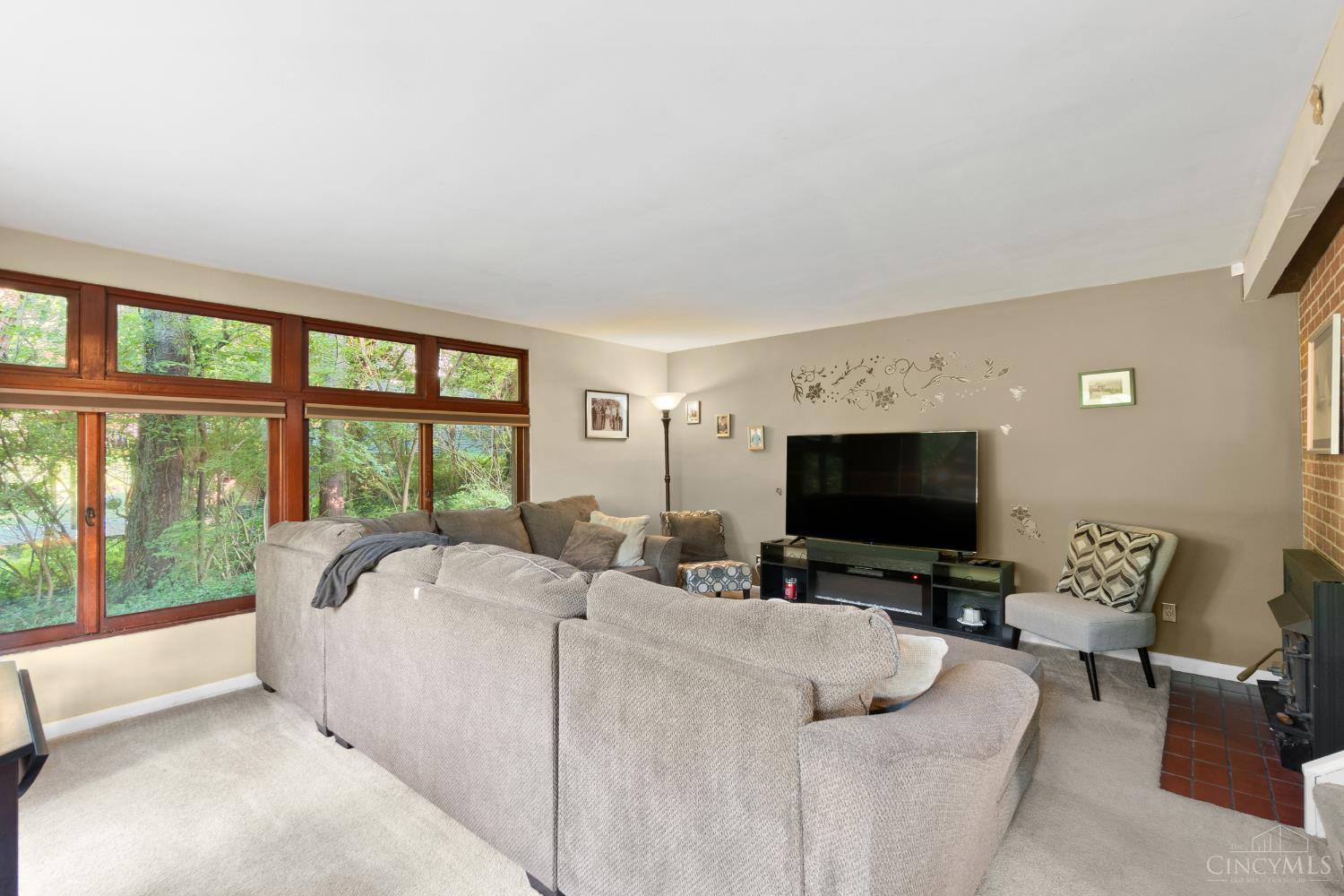 2923 Compton Road, Colerain Twp, OH, 45251 — photo 4