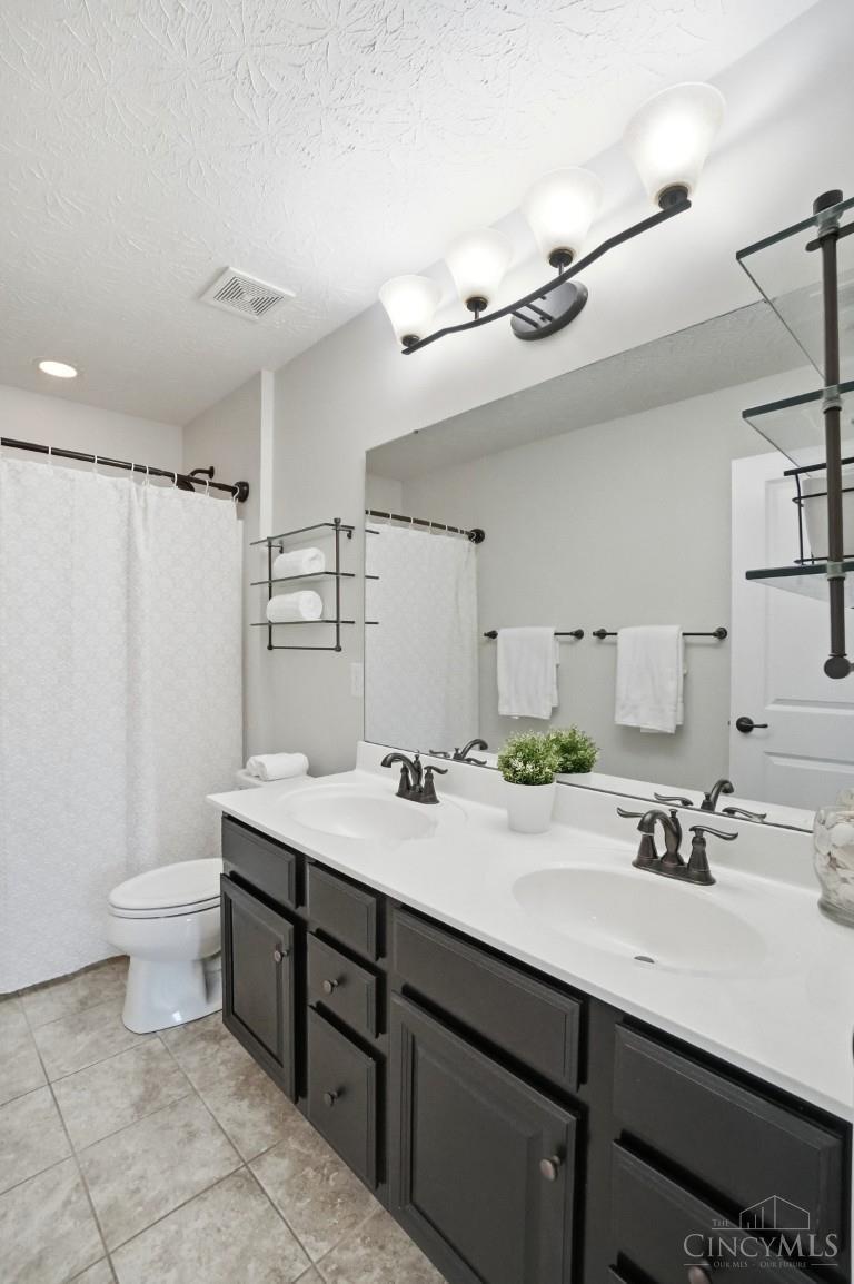 5935 Brunswick Court, Liberty Twp, OH, 45044 — photo 43