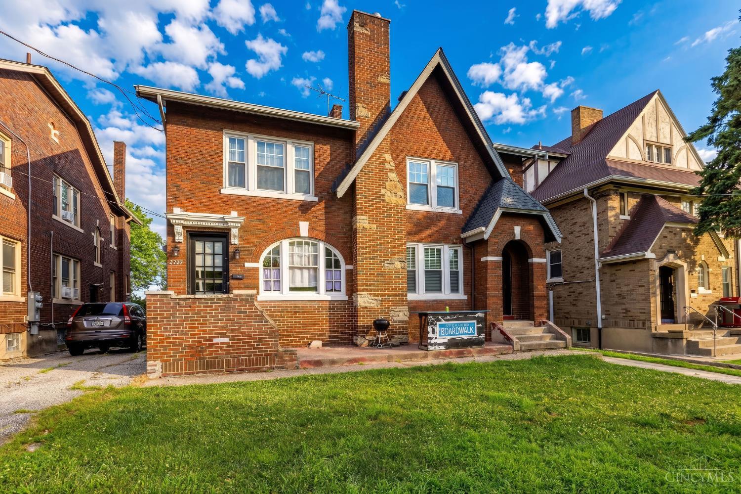 2727 Stratford Avenue, Cincinnati, OH, 45220 — photo 3