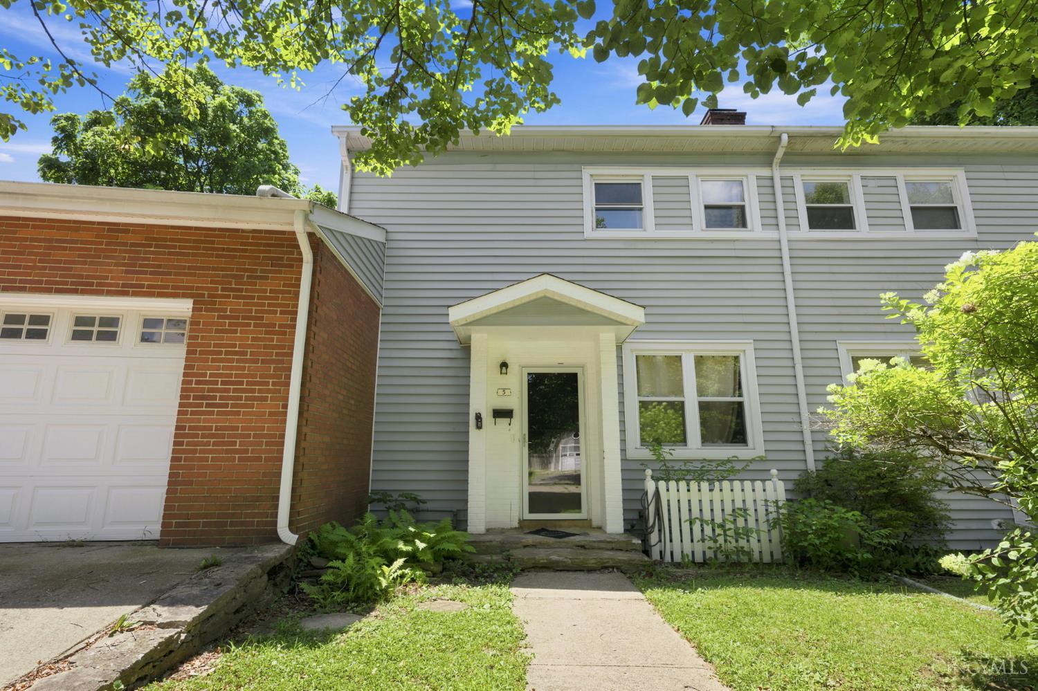 5 Briarwood Lane, Greenhills, OH, 45218