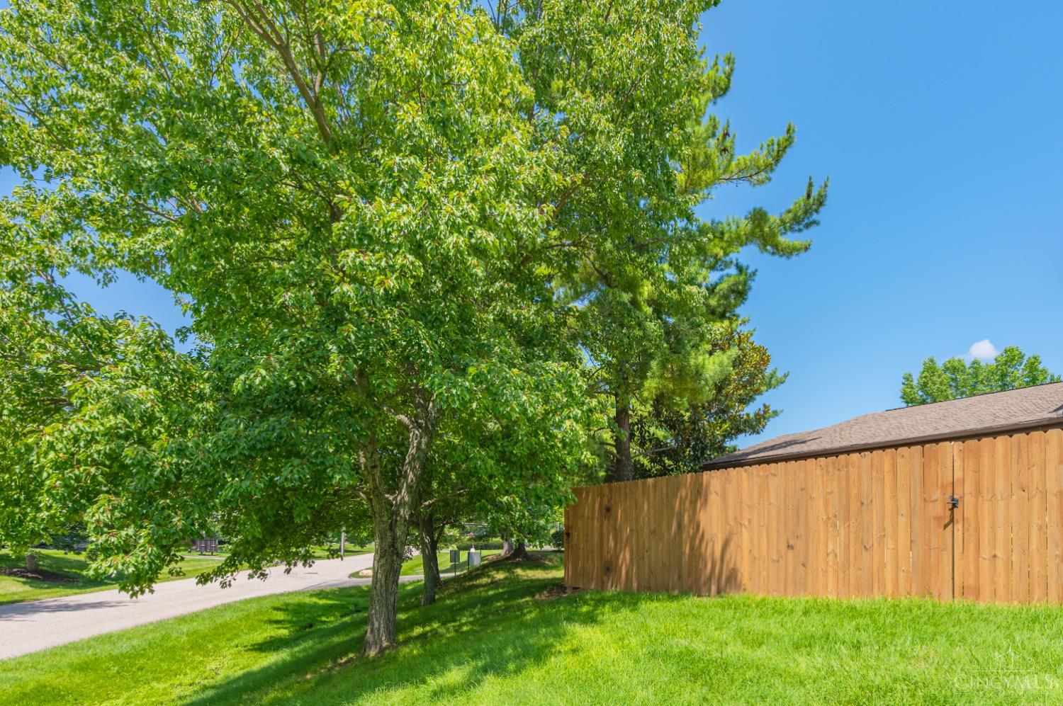 491 Halifax Circle, Union Twp, OH, 45244 — photo 13