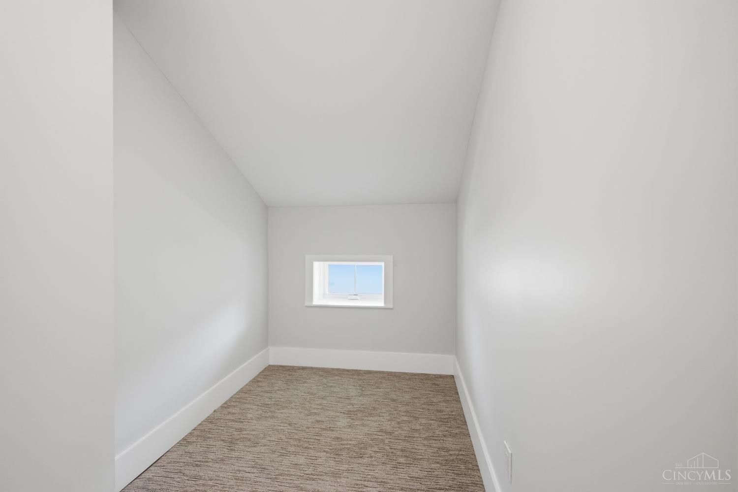 915 Vine Street #401, Cincinnati, OH, 45202 — photo 25