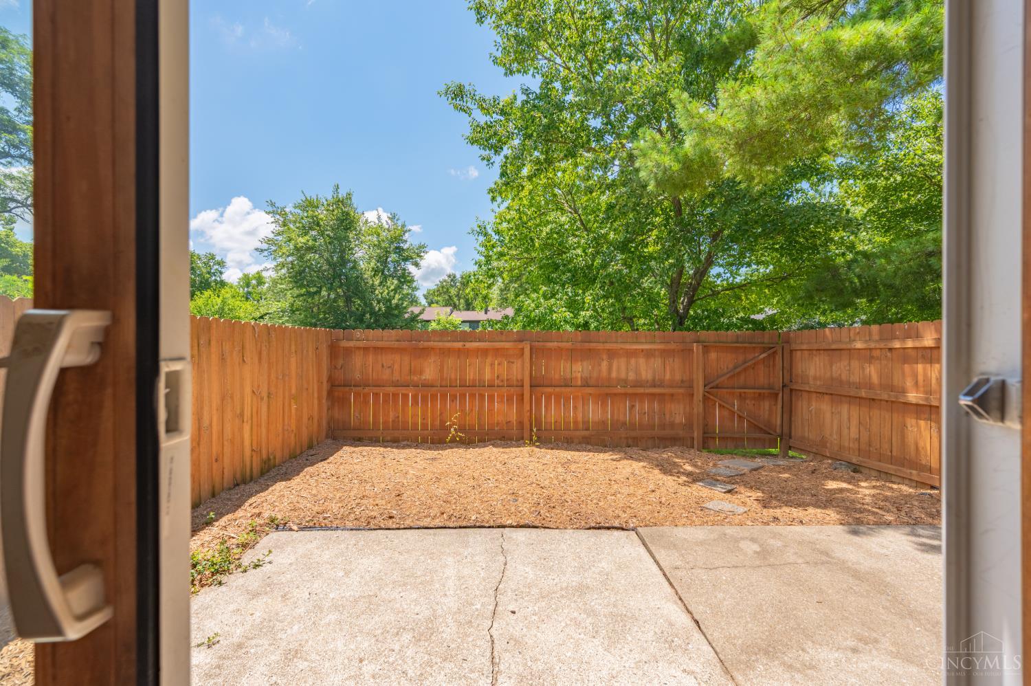 491 Halifax Circle, Union Twp, OH, 45244 — photo 10