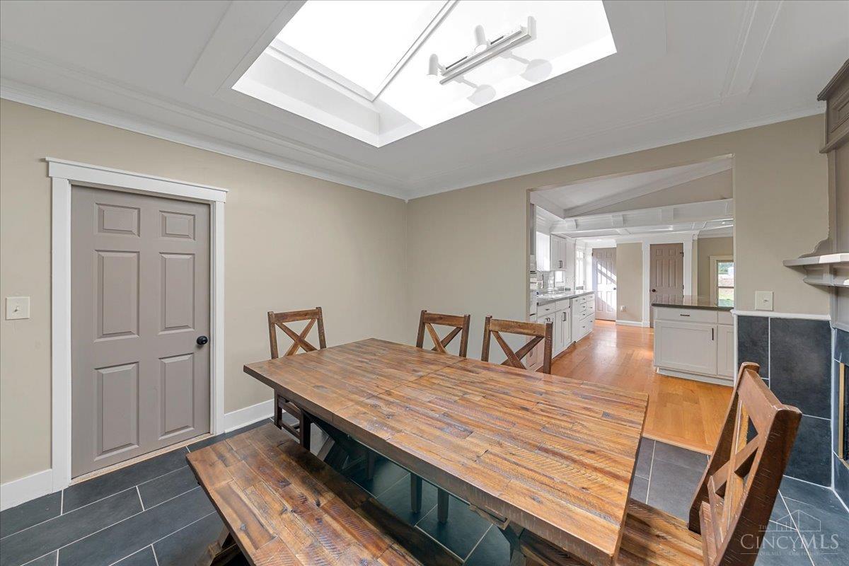 6699 Loveland Miamiville Road, Miami Twp, OH, 45140 — photo 12