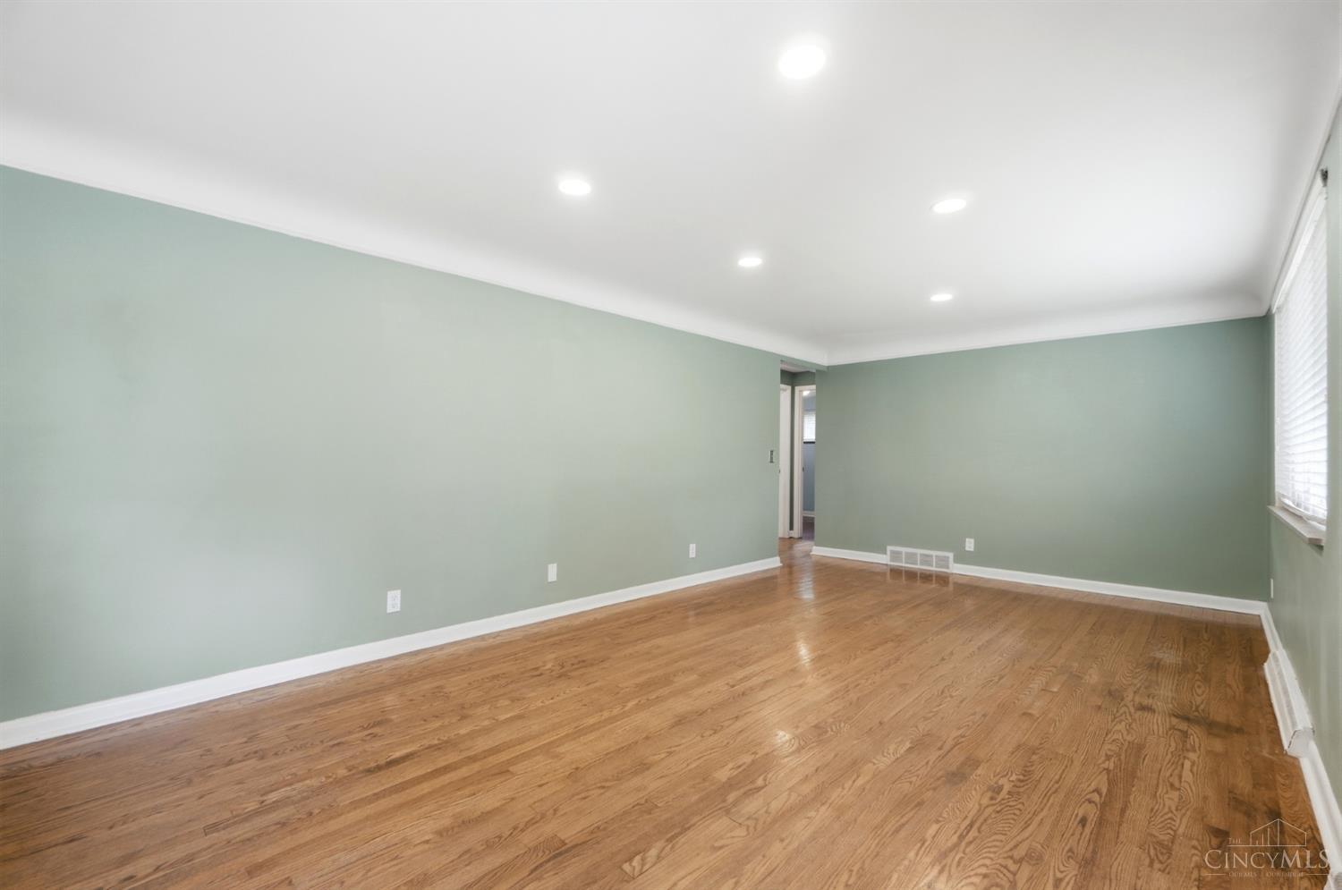 3331 Mt Carmel Road, Anderson Twp, OH, 45244 — photo 7