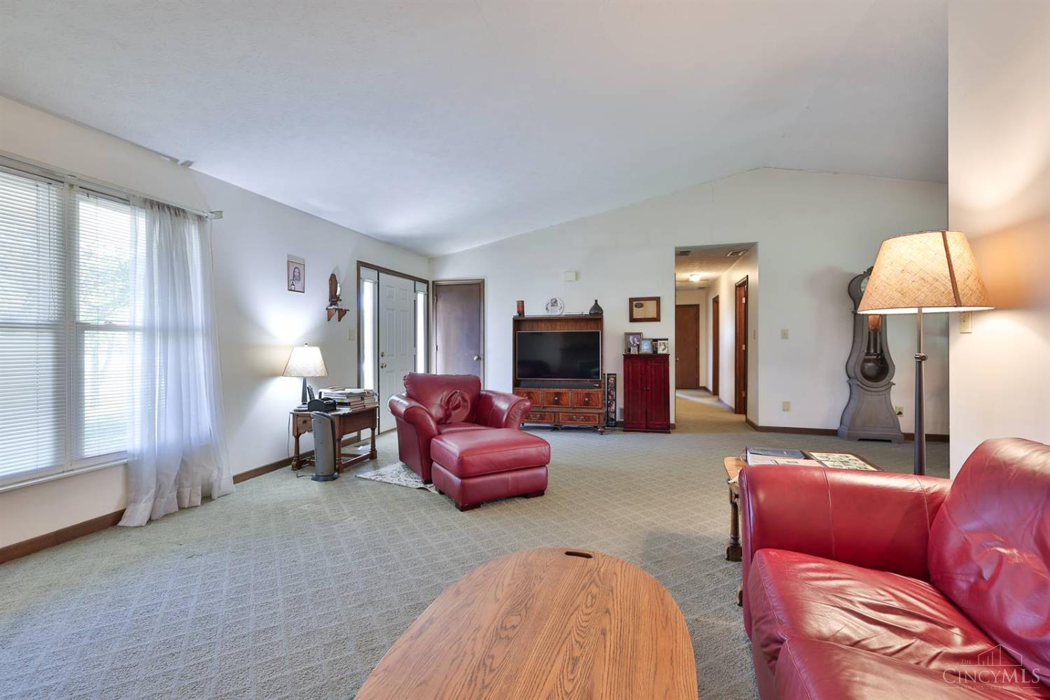 16 Lorelei Drive, Perry Twp, OH, 45118 — photo 6