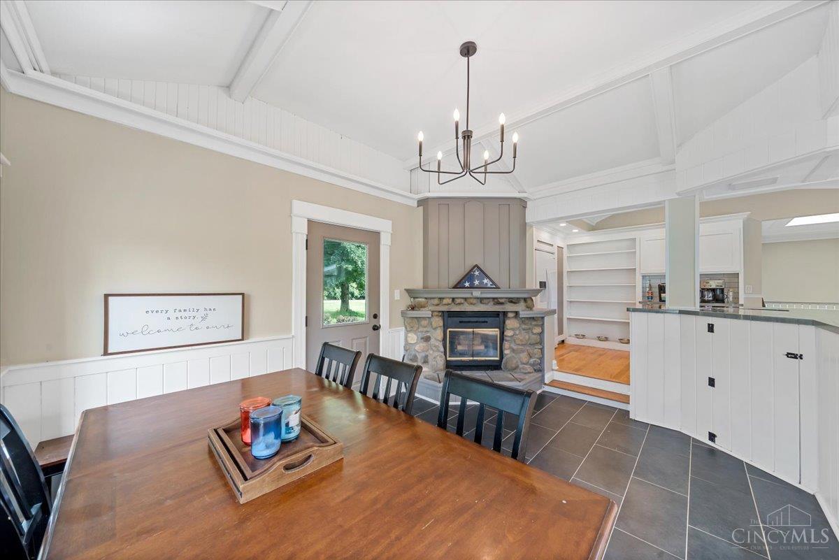 6699 Loveland Miamiville Road, Miami Twp, OH, 45140 — photo 15