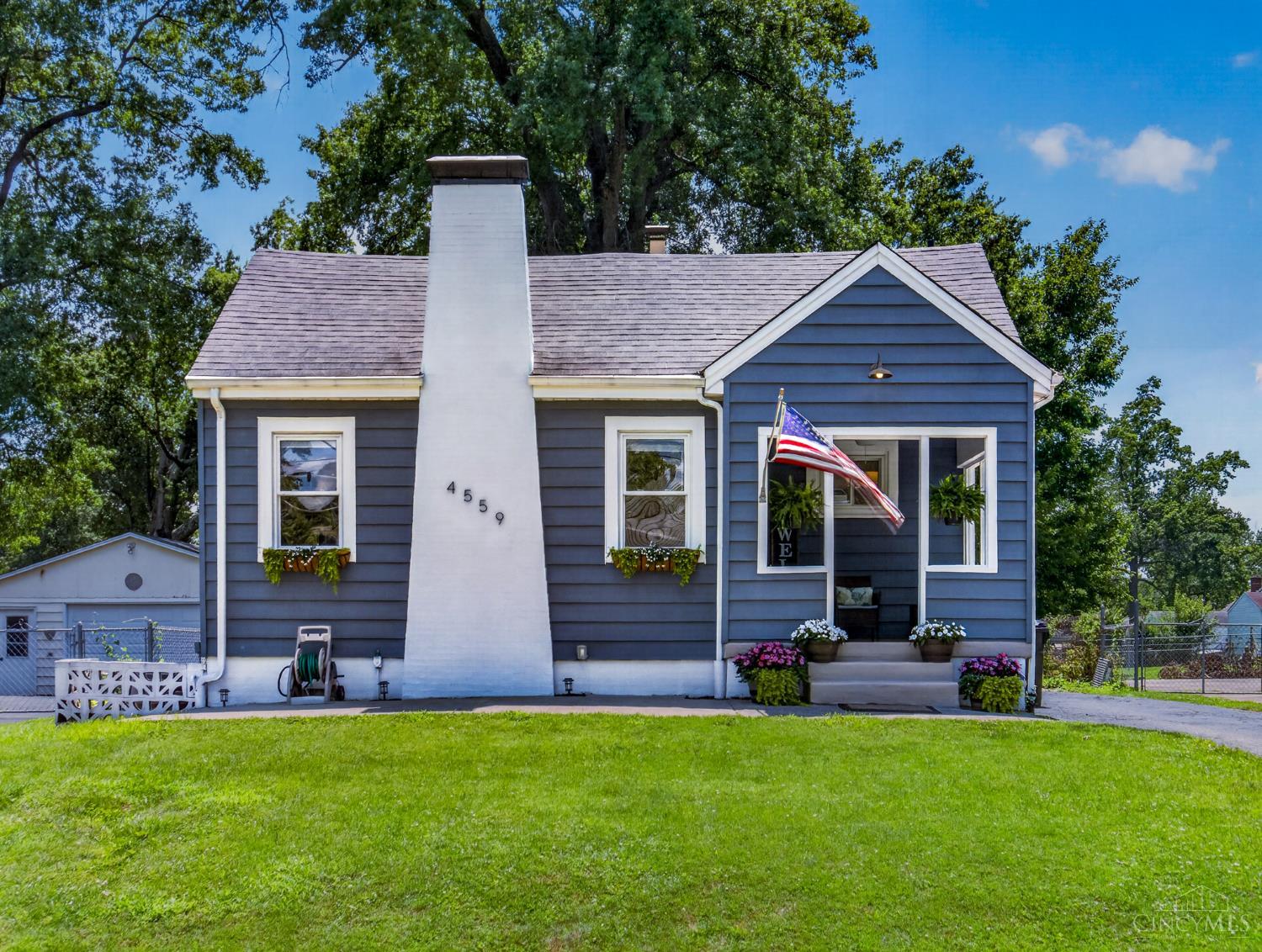 4559 Buxton Road