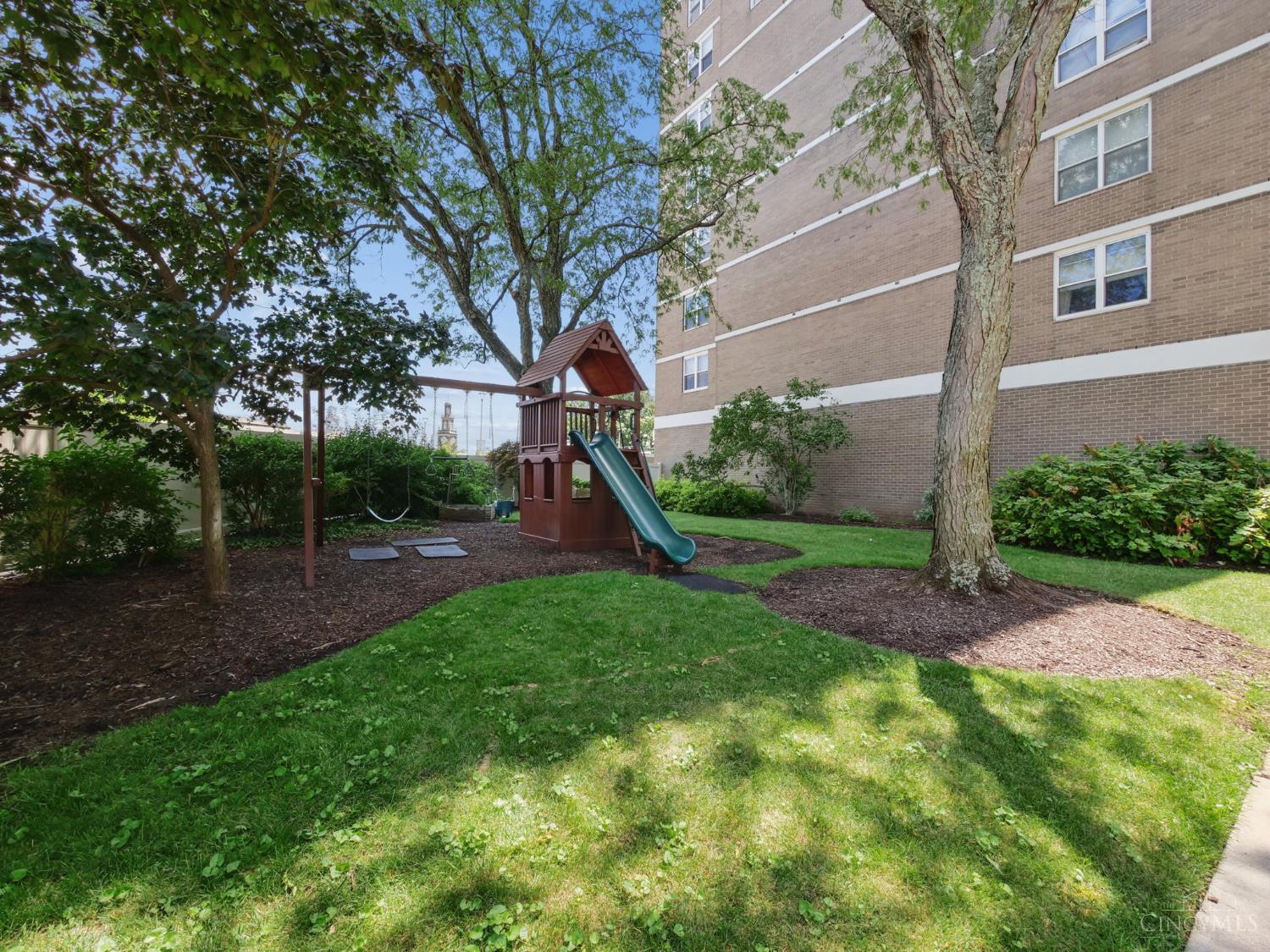 2332 Dana Avenue, Cincinnati, OH, 45208 — photo 28