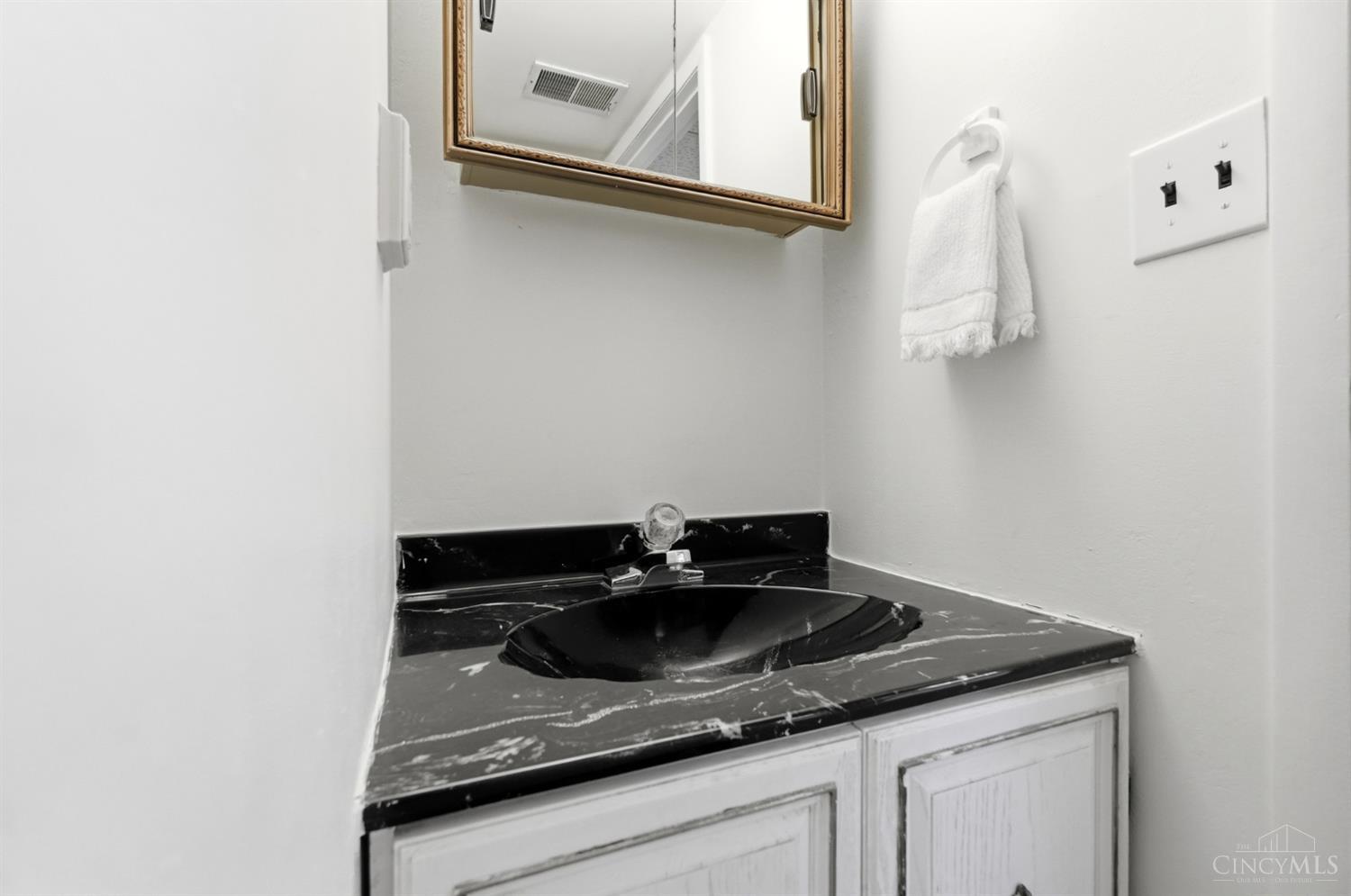 2839 Pineridge Avenue, Cincinnati, OH, 45208 — photo 40
