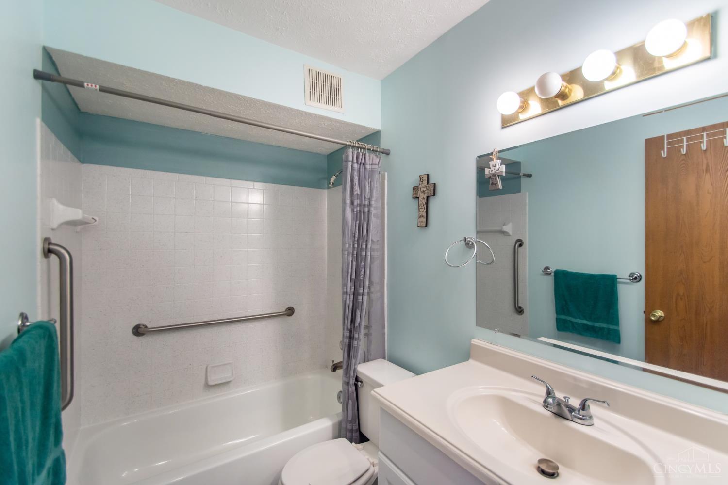 5990 Meadow Creek Drive #2, Miami Twp, OH, 45150 — photo 22