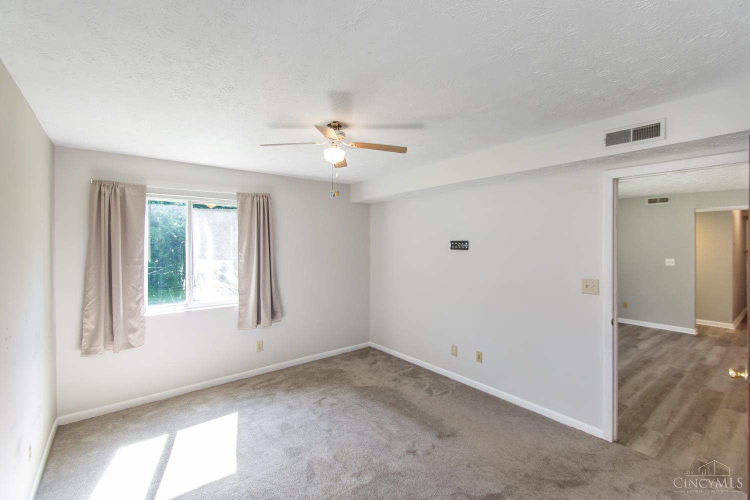 5990 Meadow Creek Drive #2, Miami Twp, OH, 45150 — photo 17