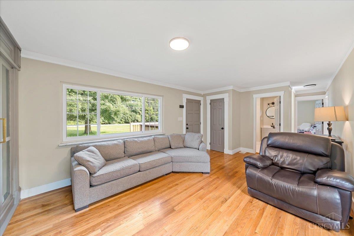 6699 Loveland Miamiville Road, Miami Twp, OH, 45140 — photo 9