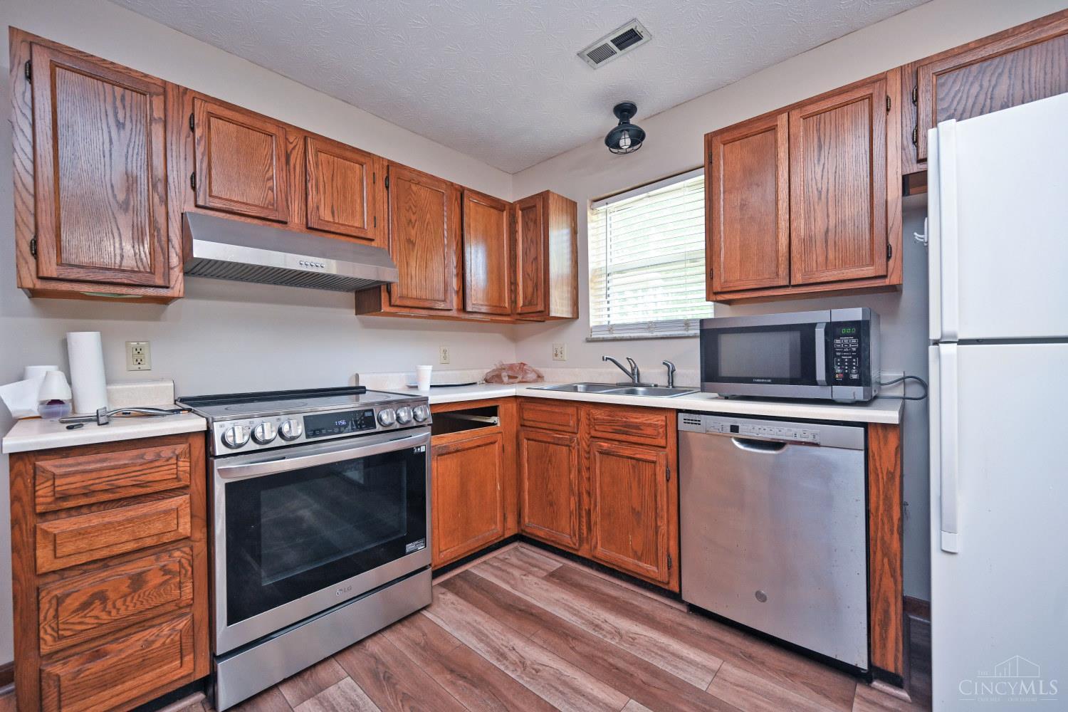 3633 Lewis Road, Pierce Twp, OH, 45102 — photo 12