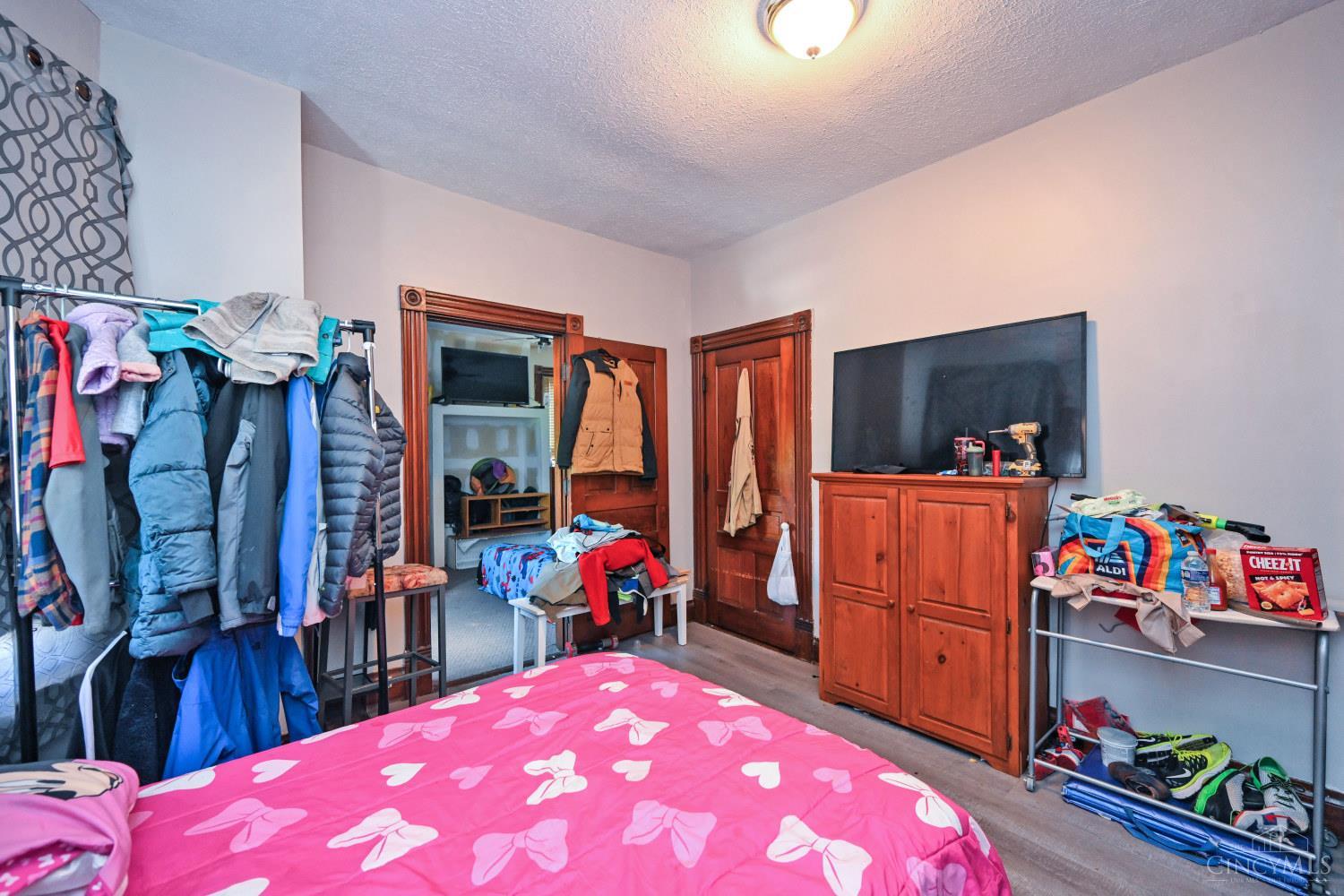 935 Woodlawn Avenue, Cincinnati, OH, 45205 — photo 14