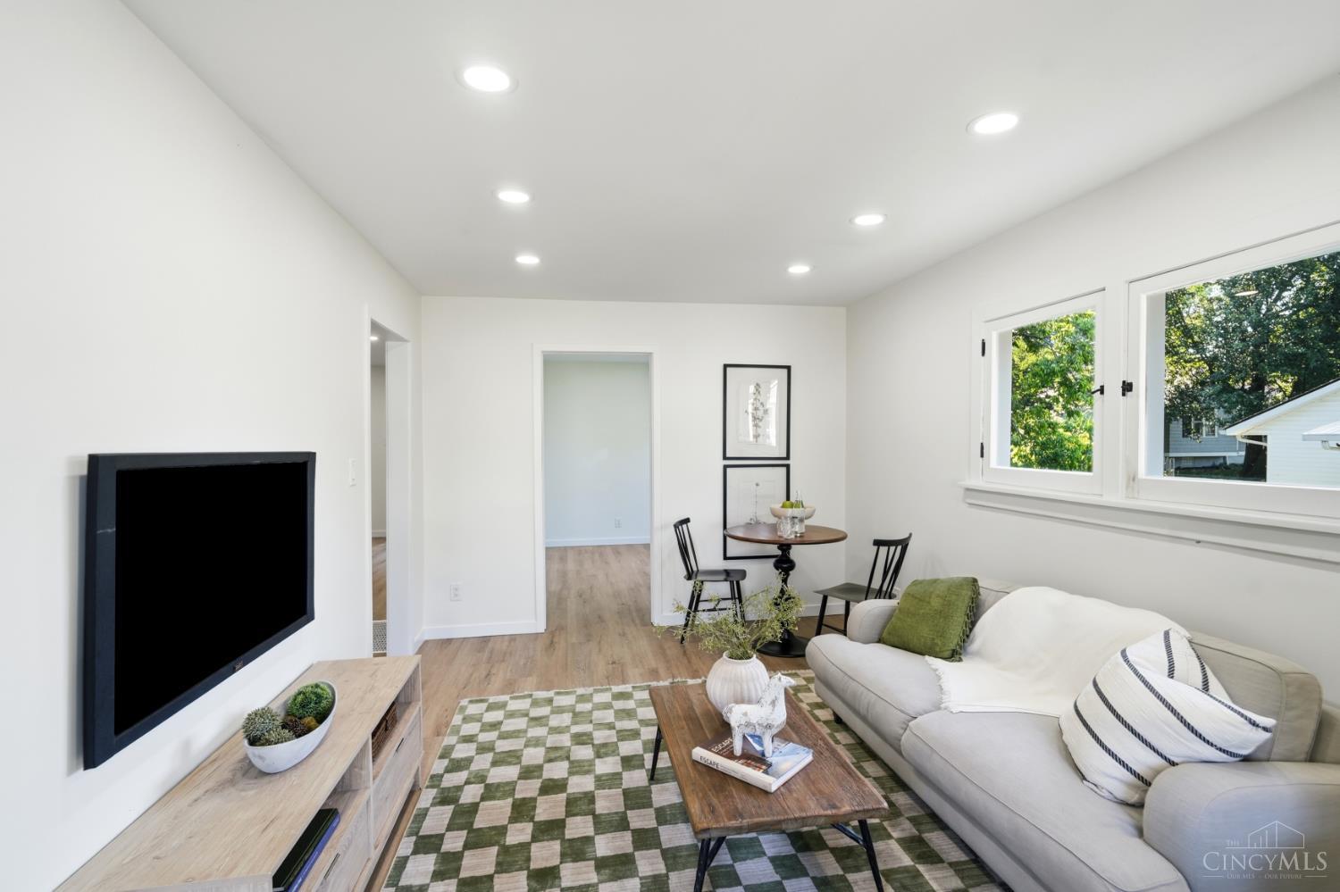 3808 Camden Avenue, Fairfax, OH, 45227 — photo 13