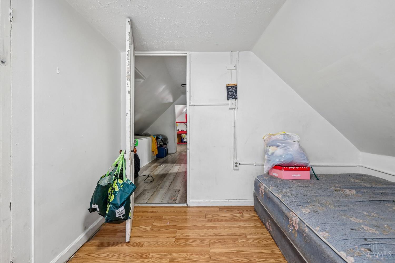 1875 Knox Street, Cincinnati, OH, 45214 — photo 23