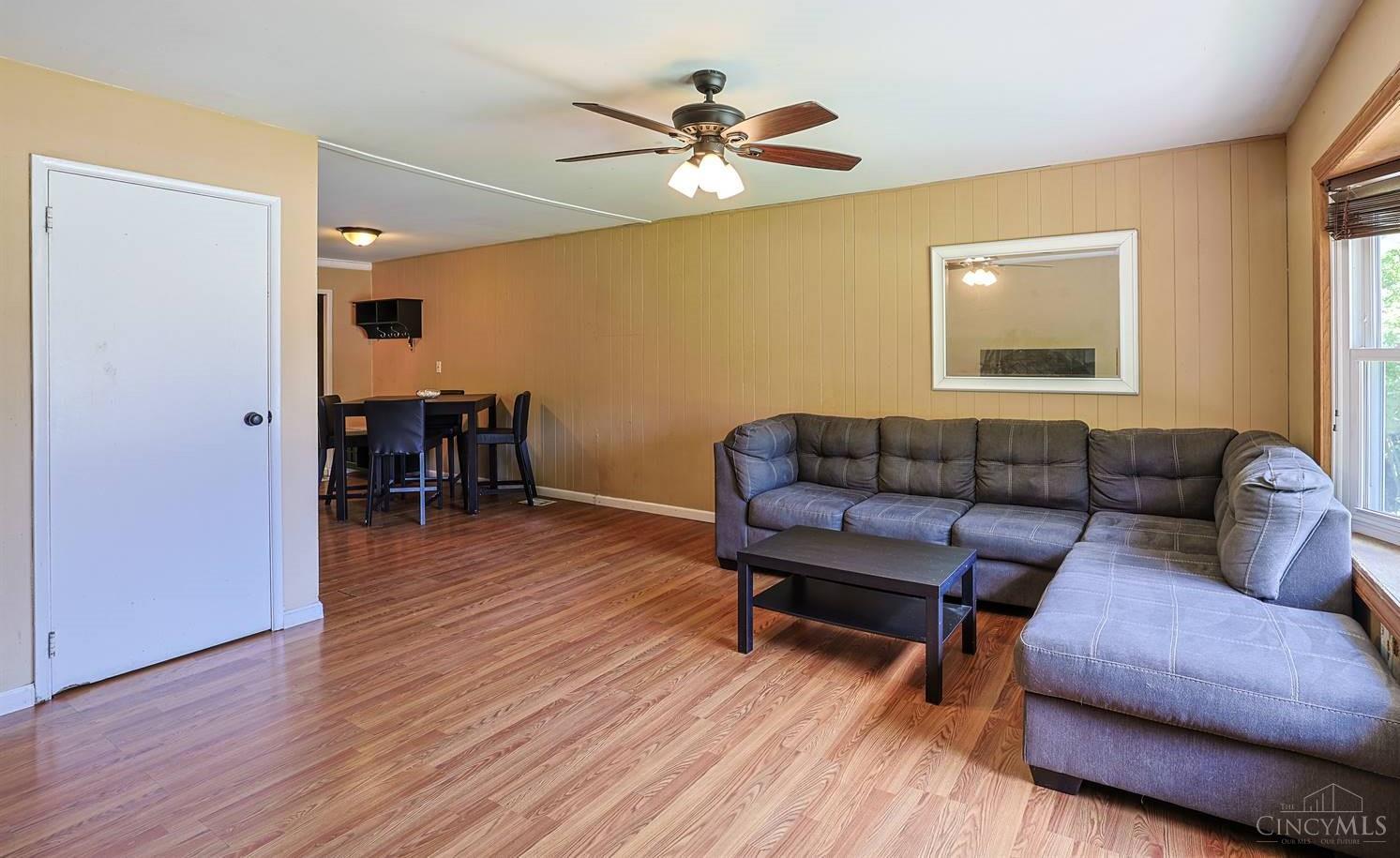 404 Mohican Drive, Loveland, OH, 45140 — photo 6