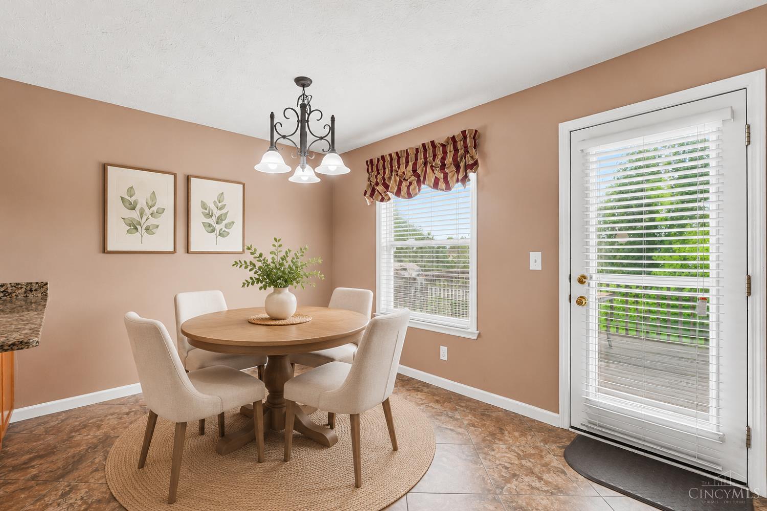 5760 Dakota Court, Fairfield Twp, OH, 45011 — photo 6