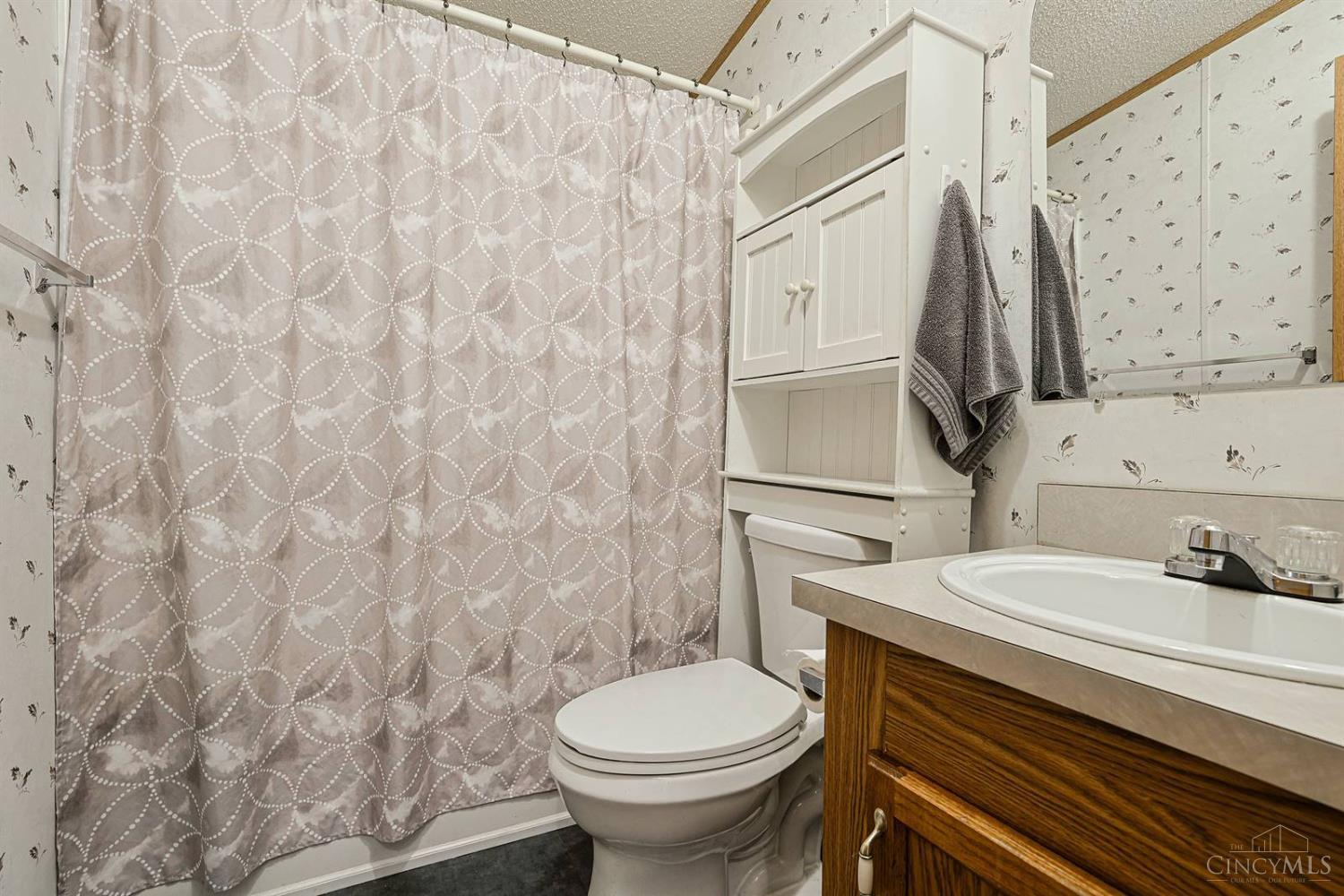 4096 Camden West Elkton Road, Gratis Twp, OH, 45064 — photo 28