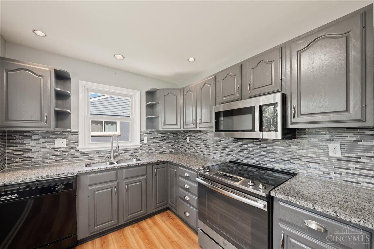 7823 Greenbriar Lane, Madeira, OH, 45243 — photo 19