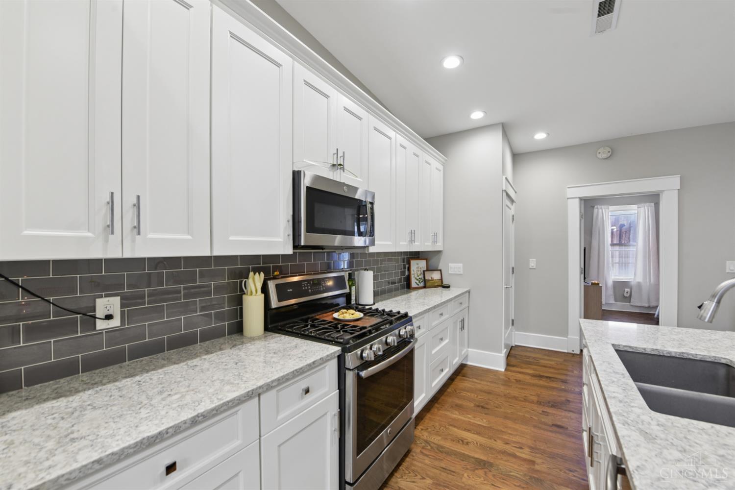 817 Broadway Street #3, Cincinnati, OH, 45202 — photo 6