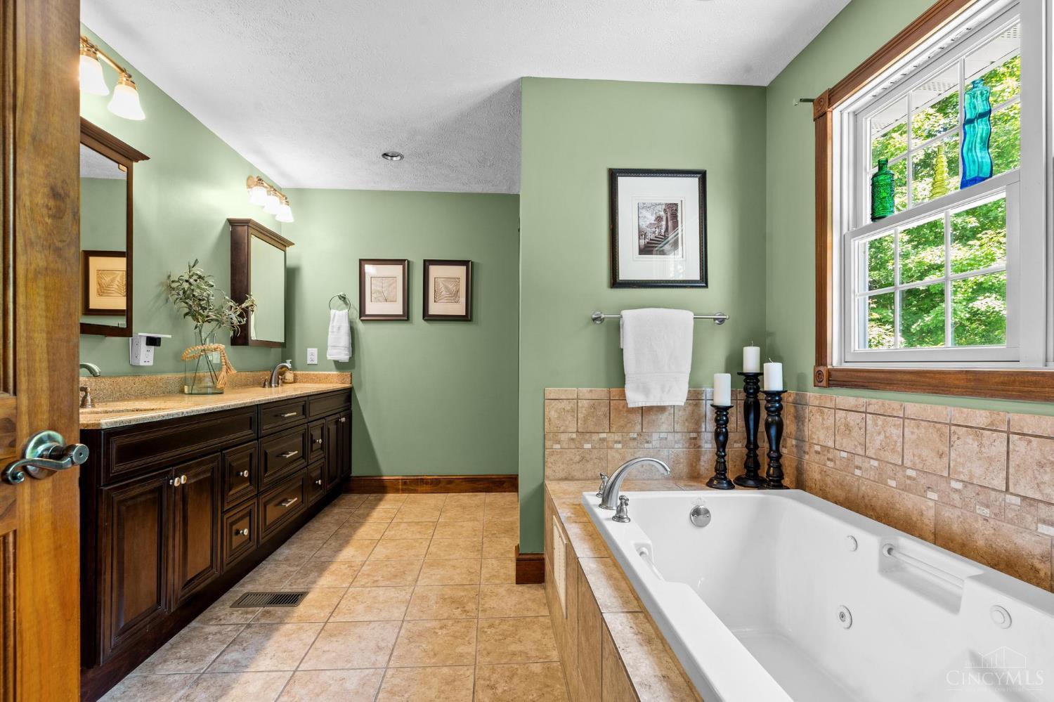 1311 Northwoods Drive, Hillsboro, OH, 45133 — photo 41