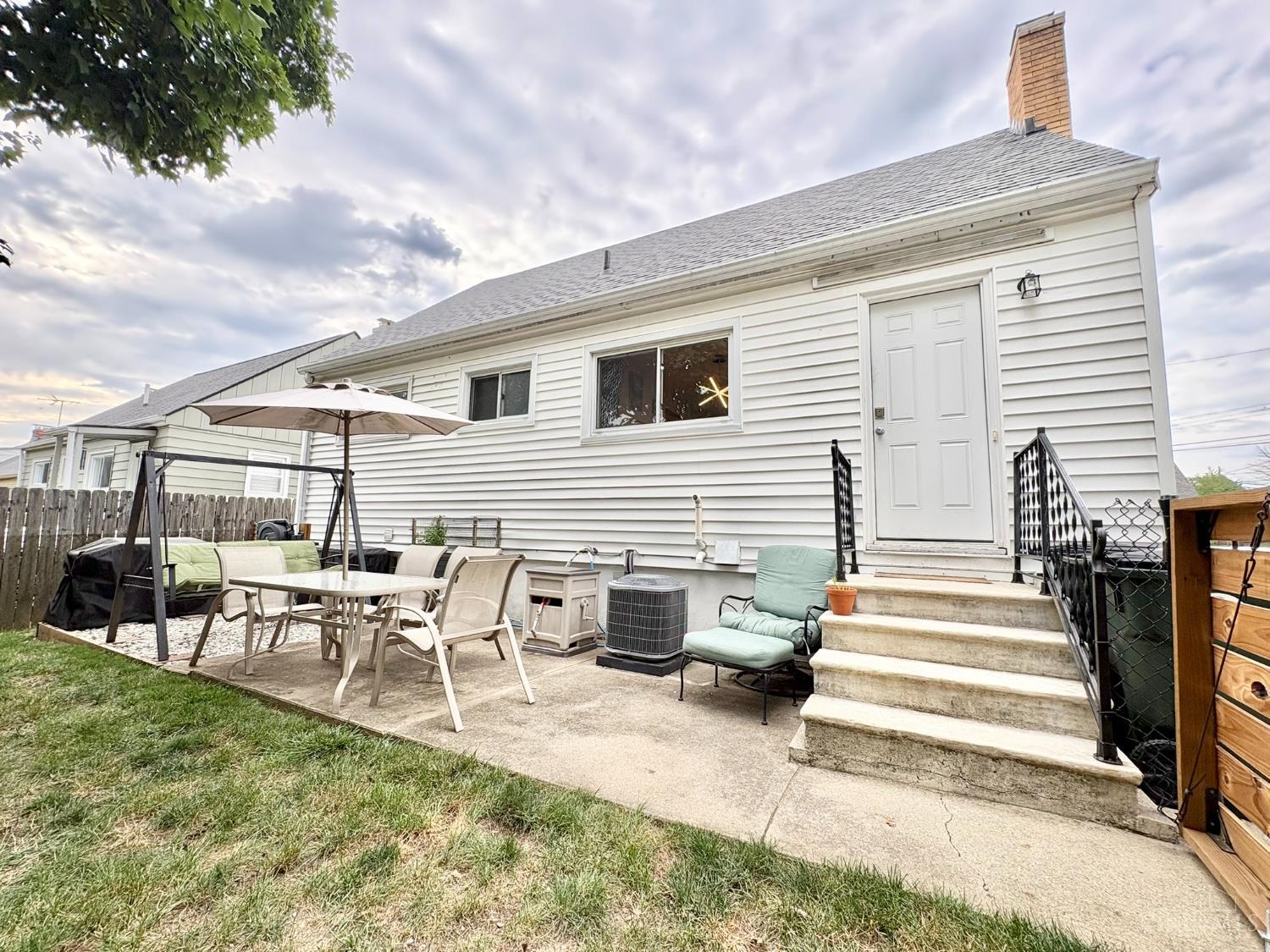 3927 Hemphill Way, Deer Park, OH, 45236 — photo 32