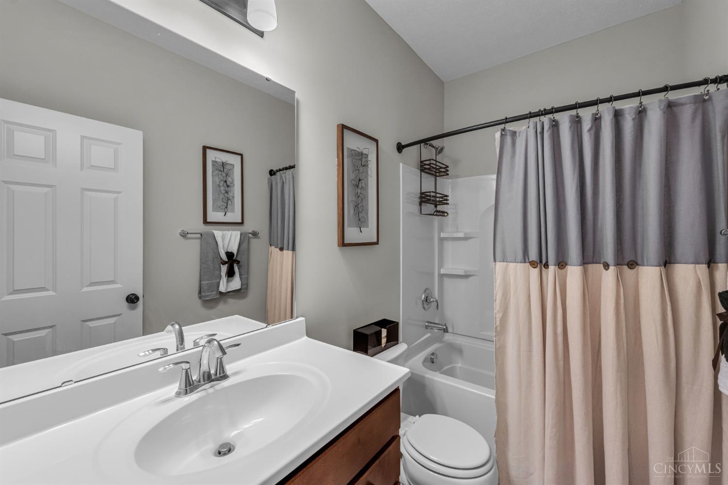 12013 Westland Court, Colerain Twp, OH, 45251 — photo 7