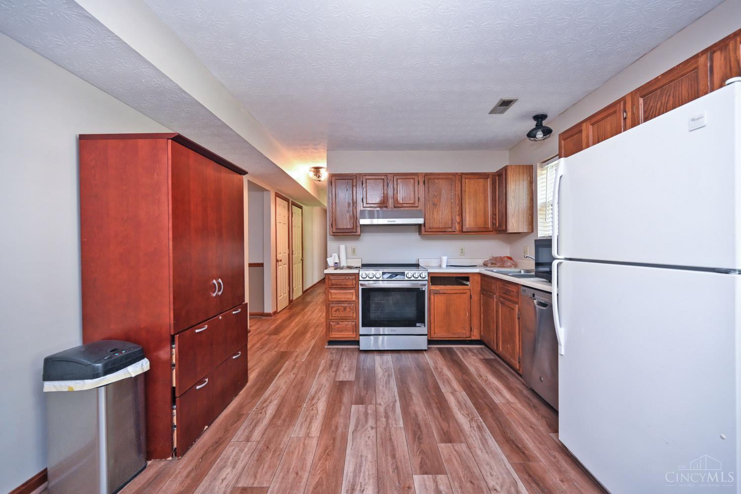 3633 Lewis Road, Pierce Twp, OH, 45102 — photo 11