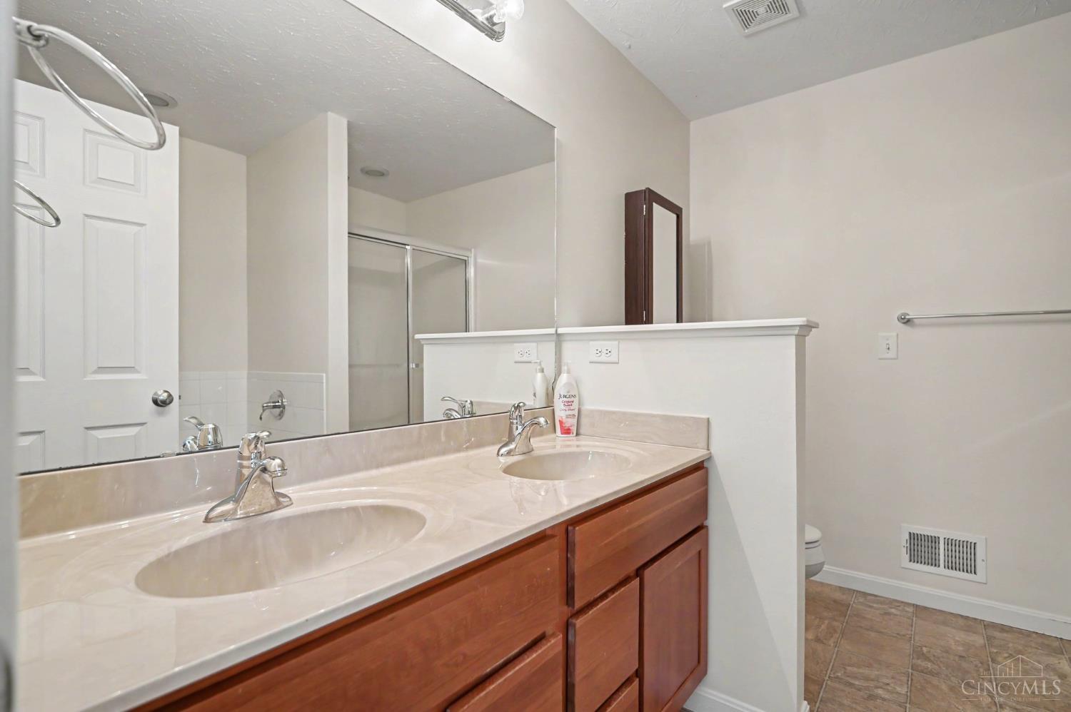 707 Holland Court, Trenton, OH, 45067 — photo 20