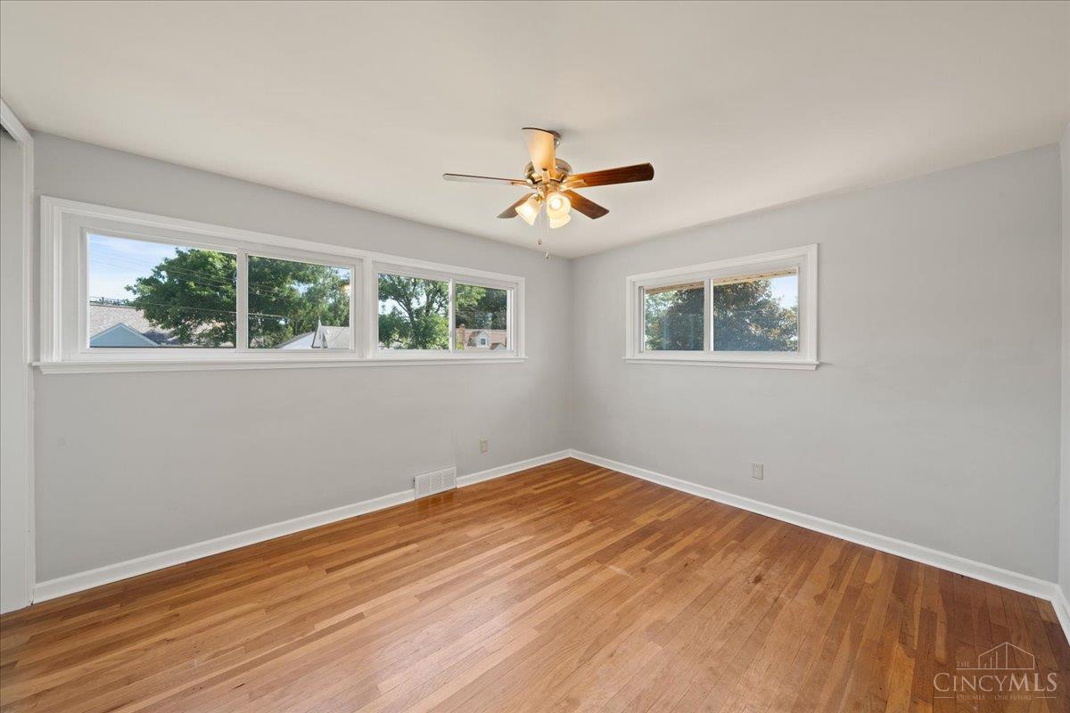 7823 Greenbriar Lane, Madeira, OH, 45243 — photo 10