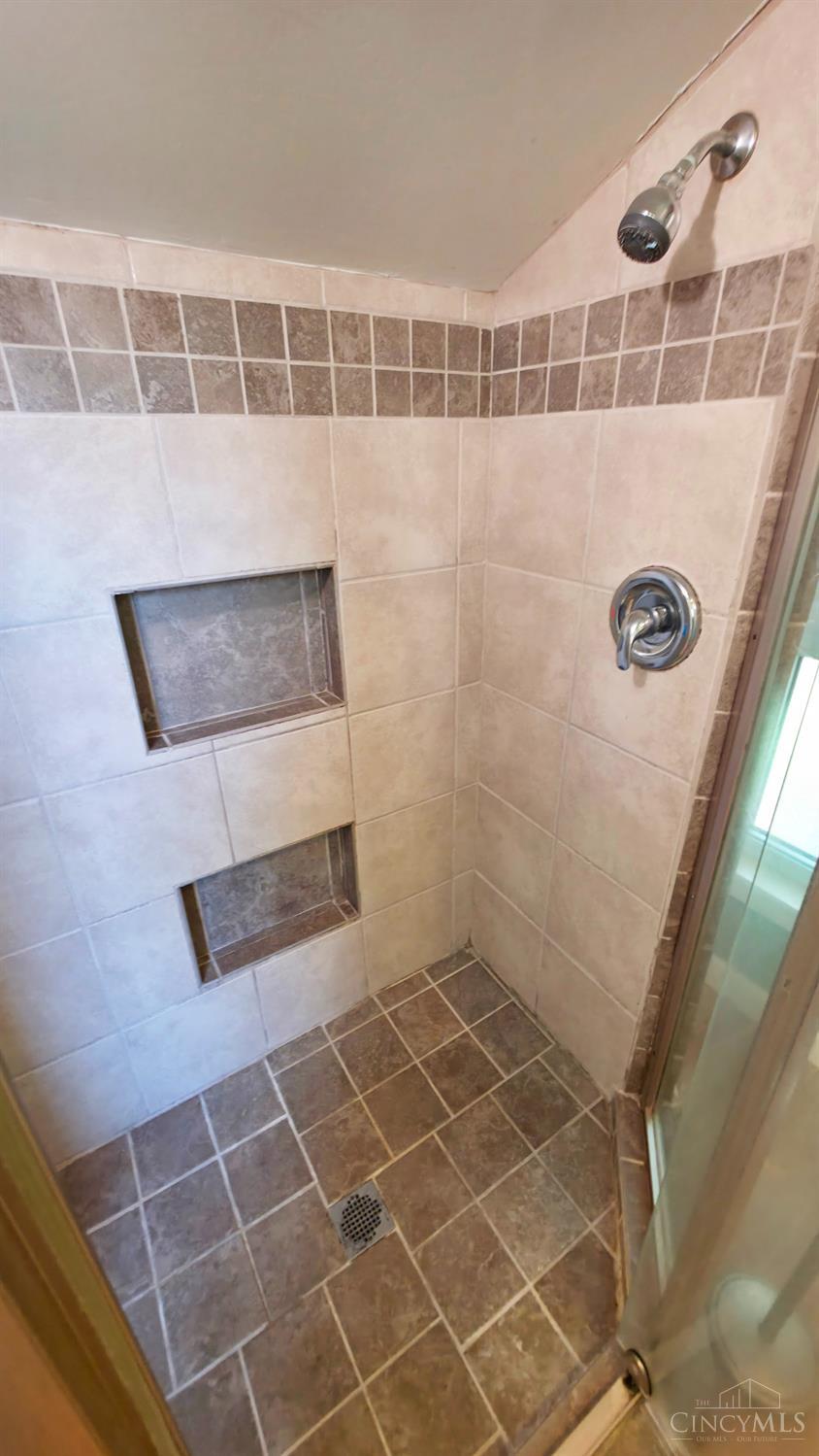 5115 Sidney Road, Green Twp, OH, 45238 — photo 31