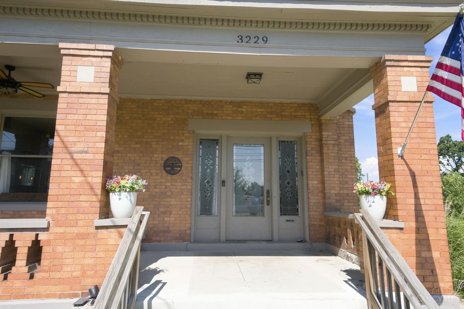 3229 Woodburn Avenue, Cincinnati, OH, 45207 — photo 3