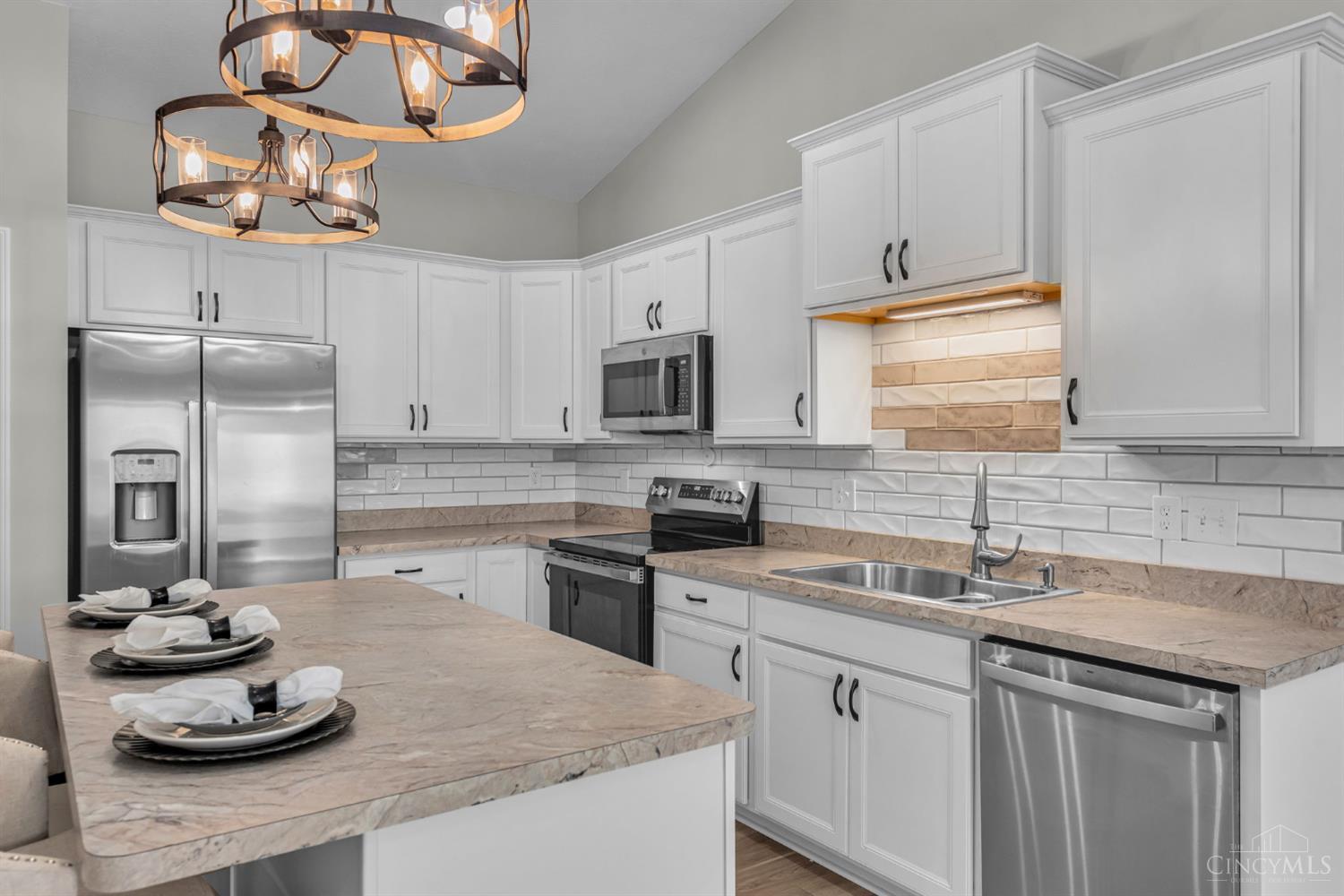 12013 Westland Court, Colerain Twp, OH, 45251 — photo 15