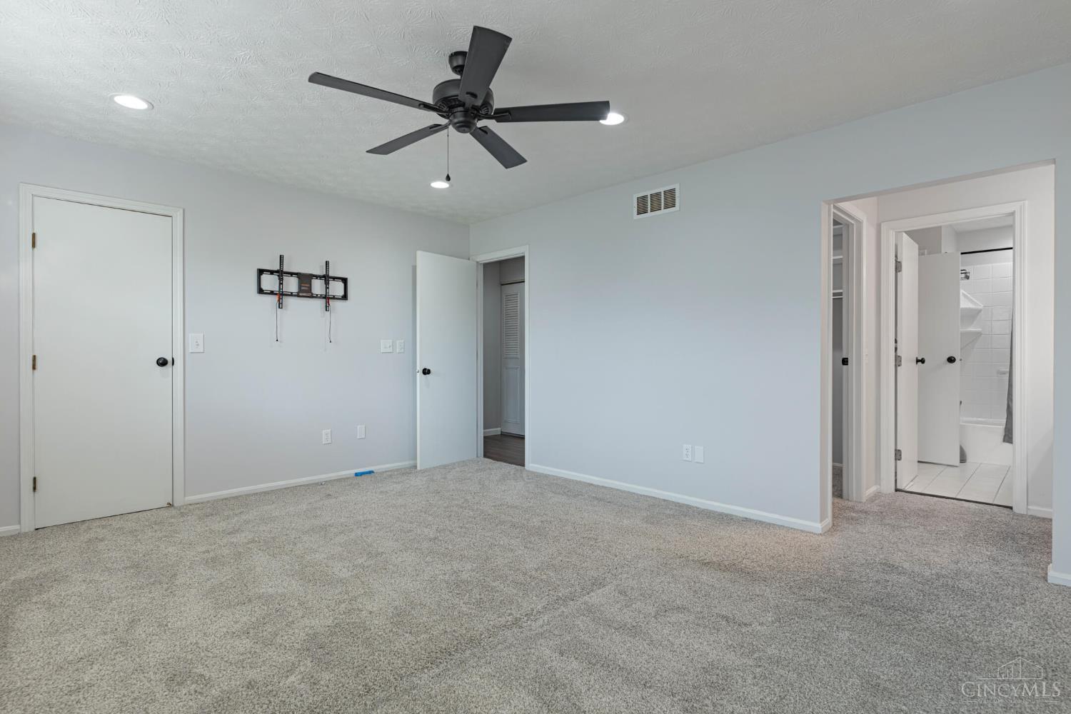 124 Chapel Hill Drive, Fairfield, OH, 45014 — photo 14