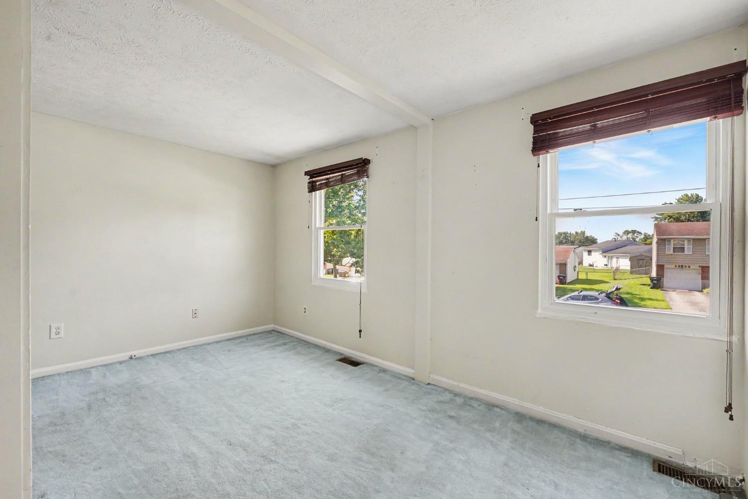 3250 New Year Drive, Colerain Twp, OH, 45251 — photo 12