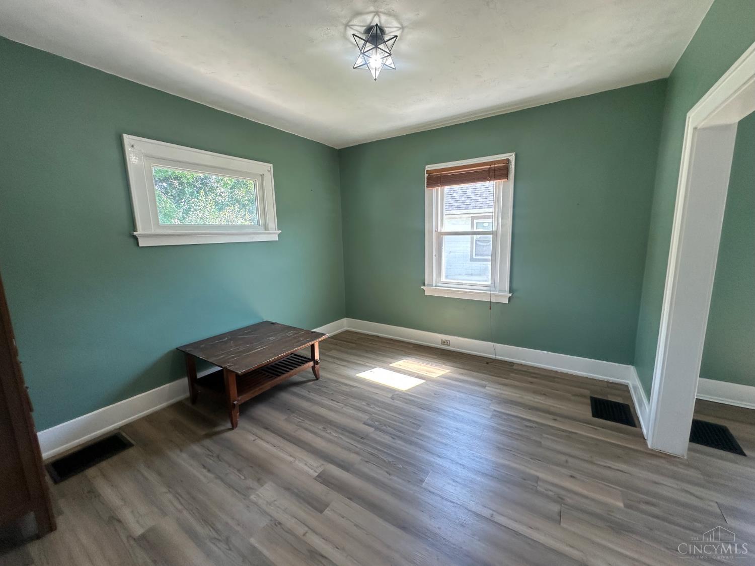 7565 Ross Avenue, Springfield Twp., OH, 45237 — photo 10
