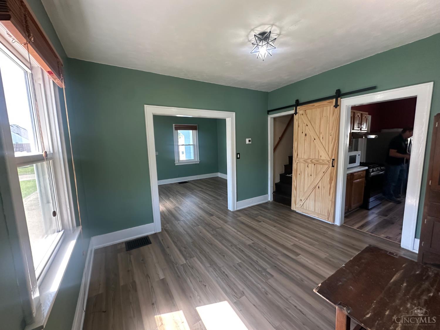 7565 Ross Avenue, Springfield Twp., OH, 45237 — photo 11