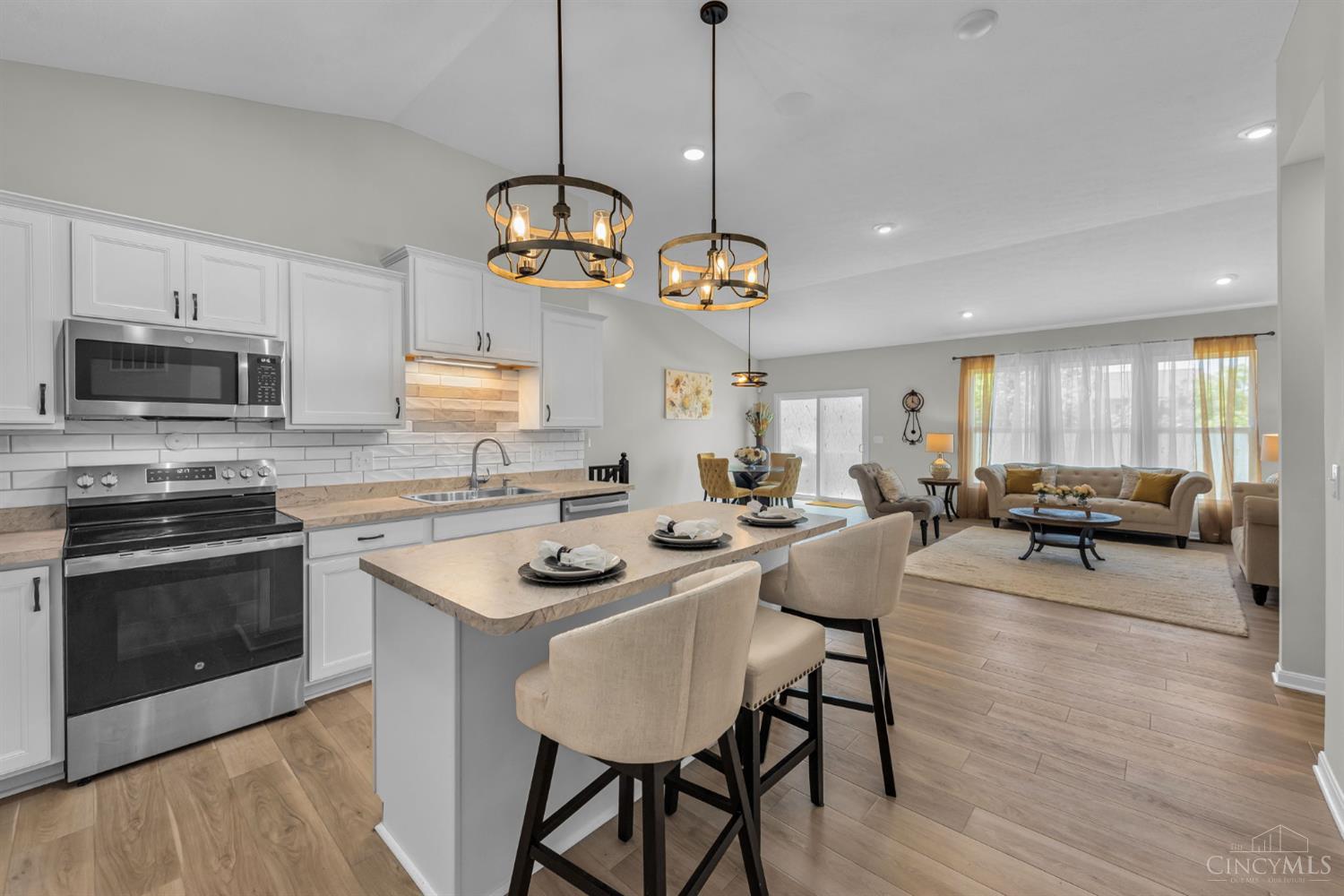 12013 Westland Court, Colerain Twp, OH, 45251 — photo 12