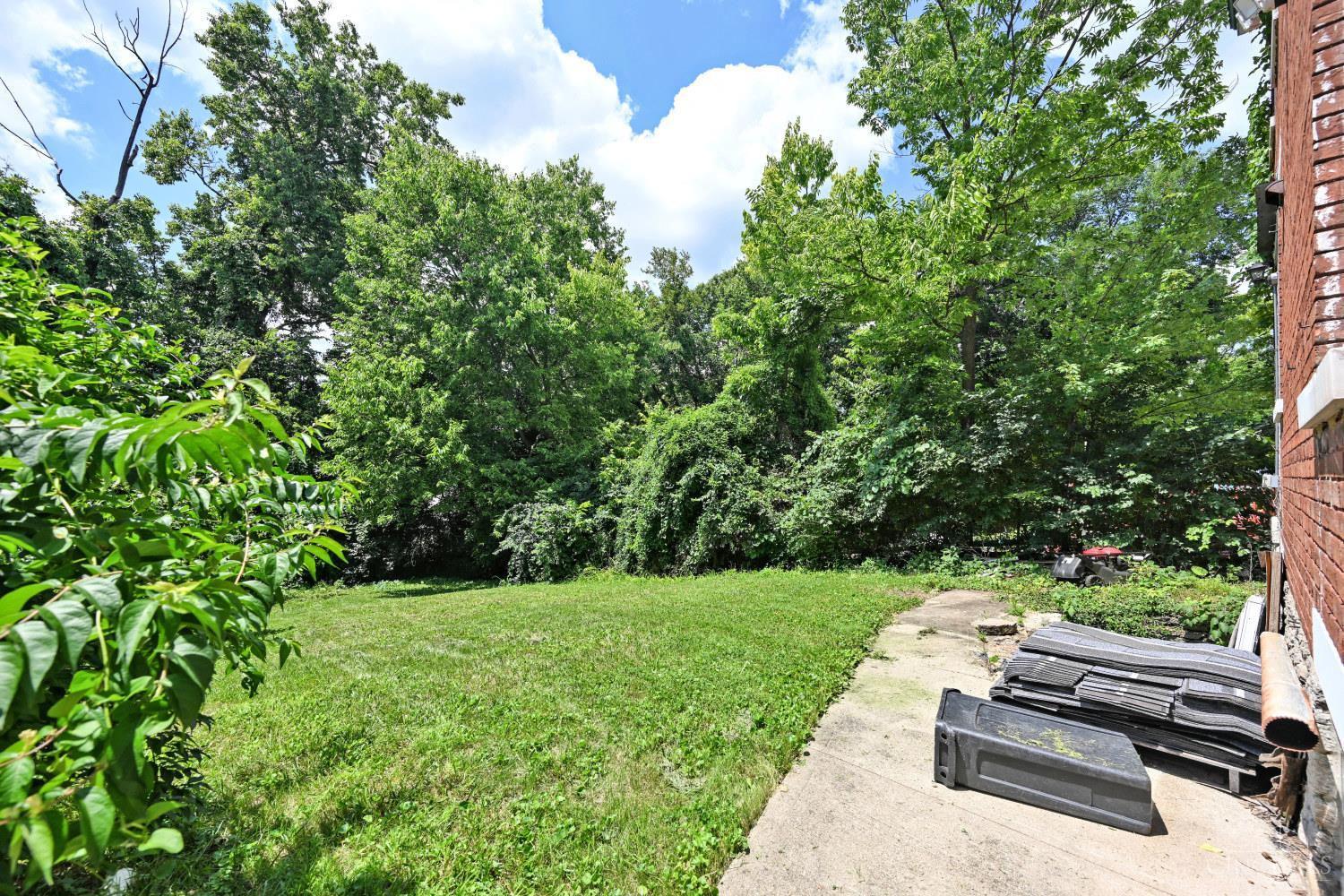 935 Woodlawn Avenue, Cincinnati, OH, 45205 — photo 24