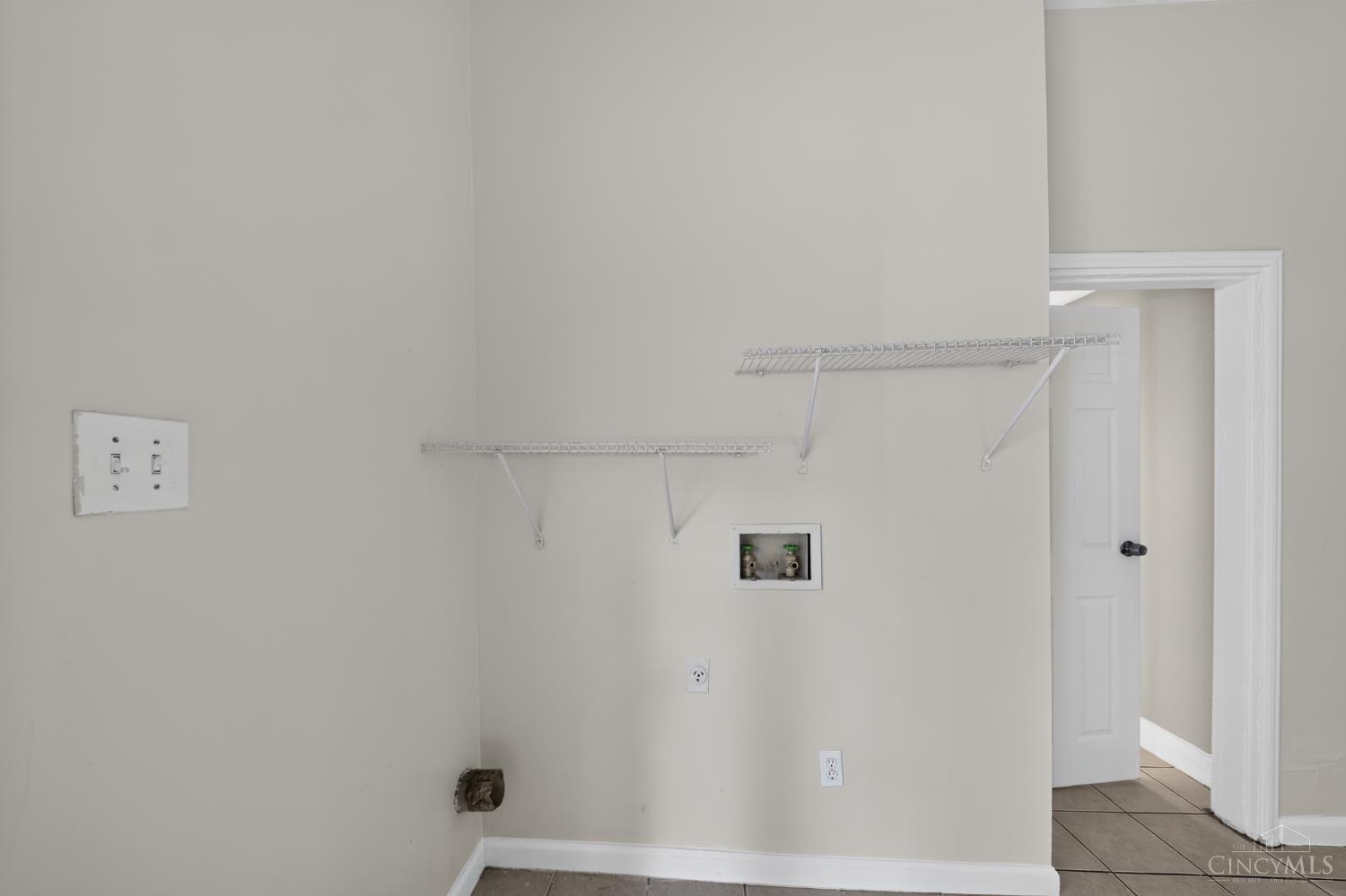 6718 Ledge Street, Cincinnati, OH, 45227 — photo 28