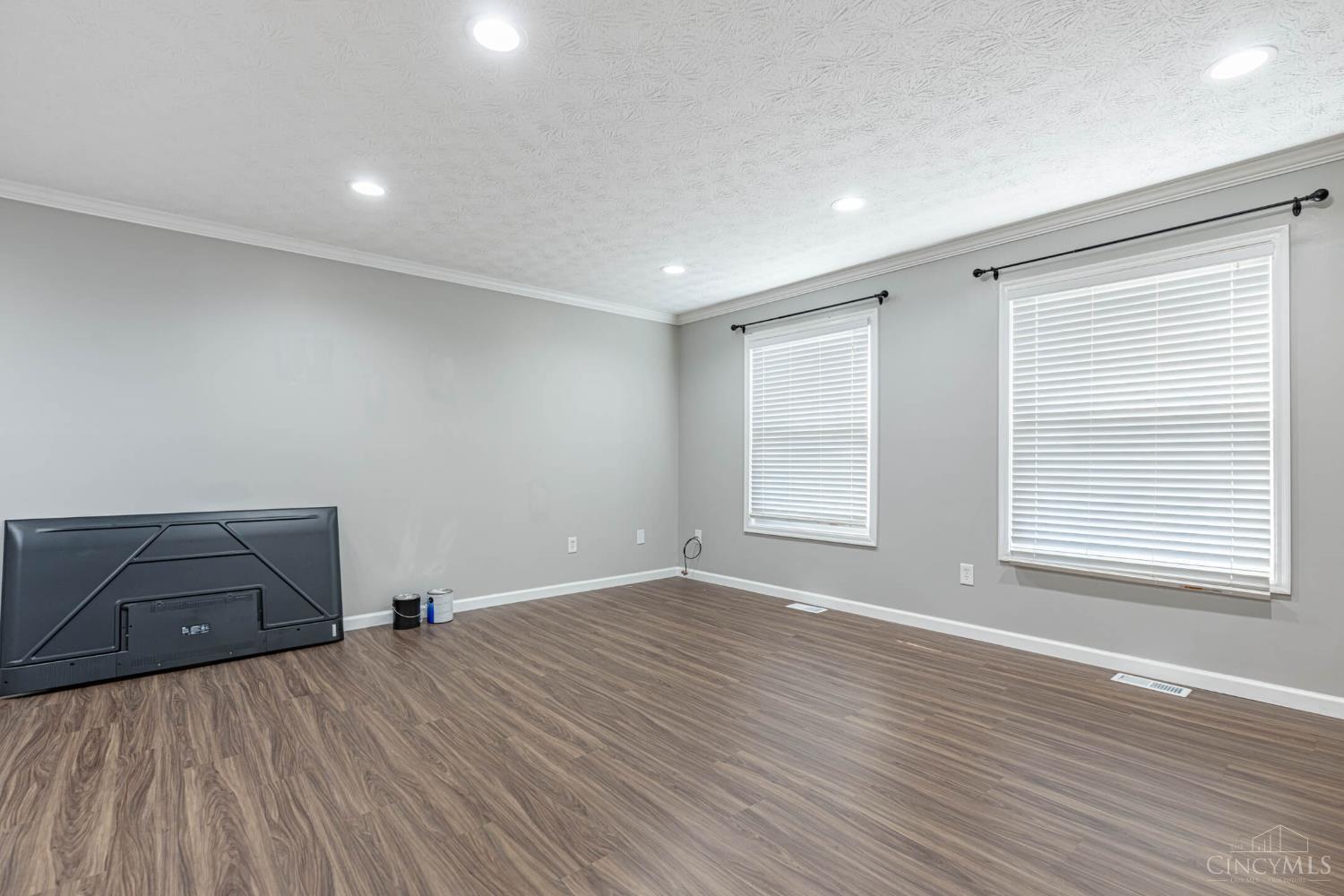 124 Chapel Hill Drive, Fairfield, OH, 45014 — photo 4