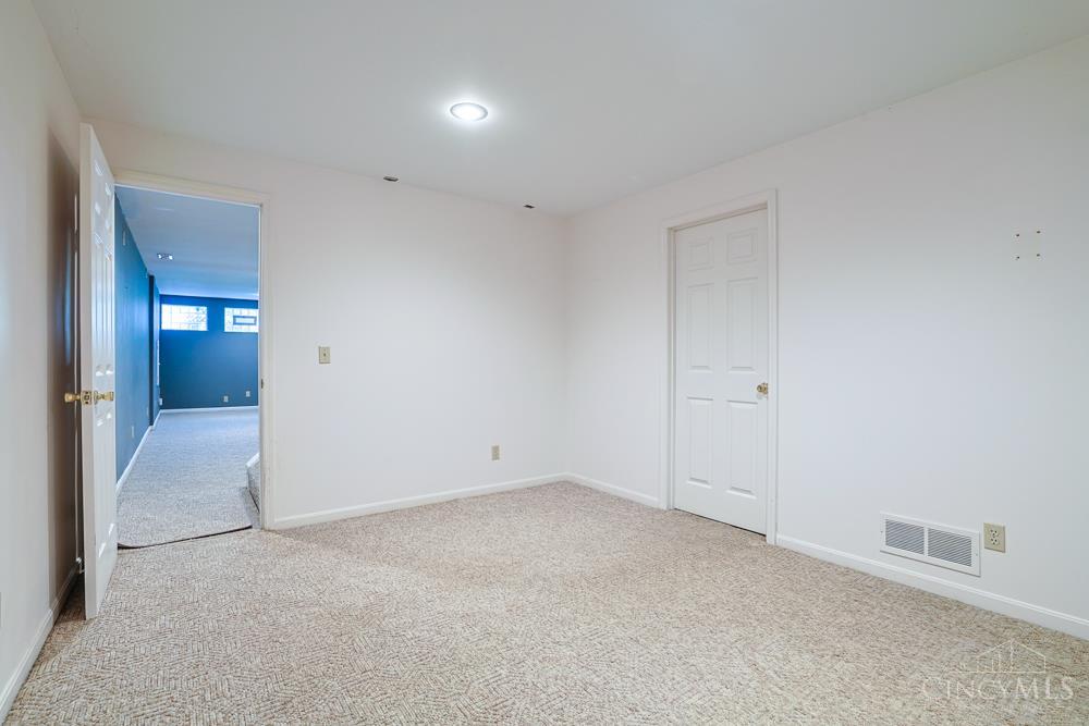 9429 Stonecrest Court, Symmes Twp, OH, 45249 — photo 35