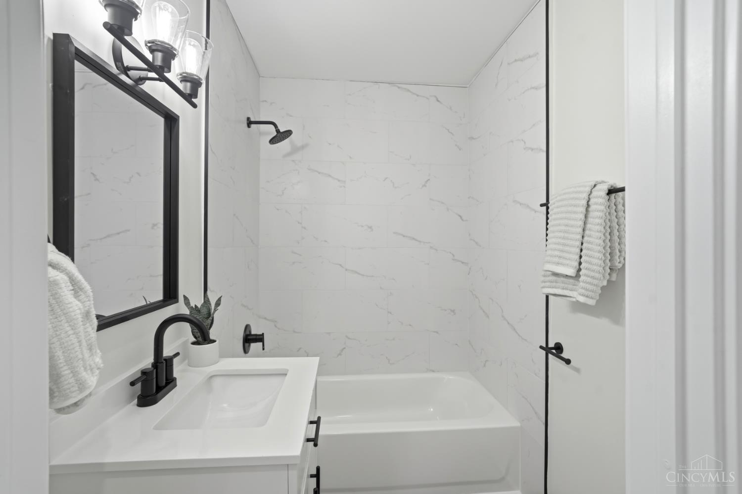 3808 Camden Avenue, Fairfax, OH, 45227 — photo 5