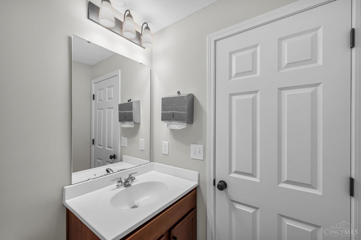 12013 Westland Court, Colerain Twp, OH, 45251 — photo 30