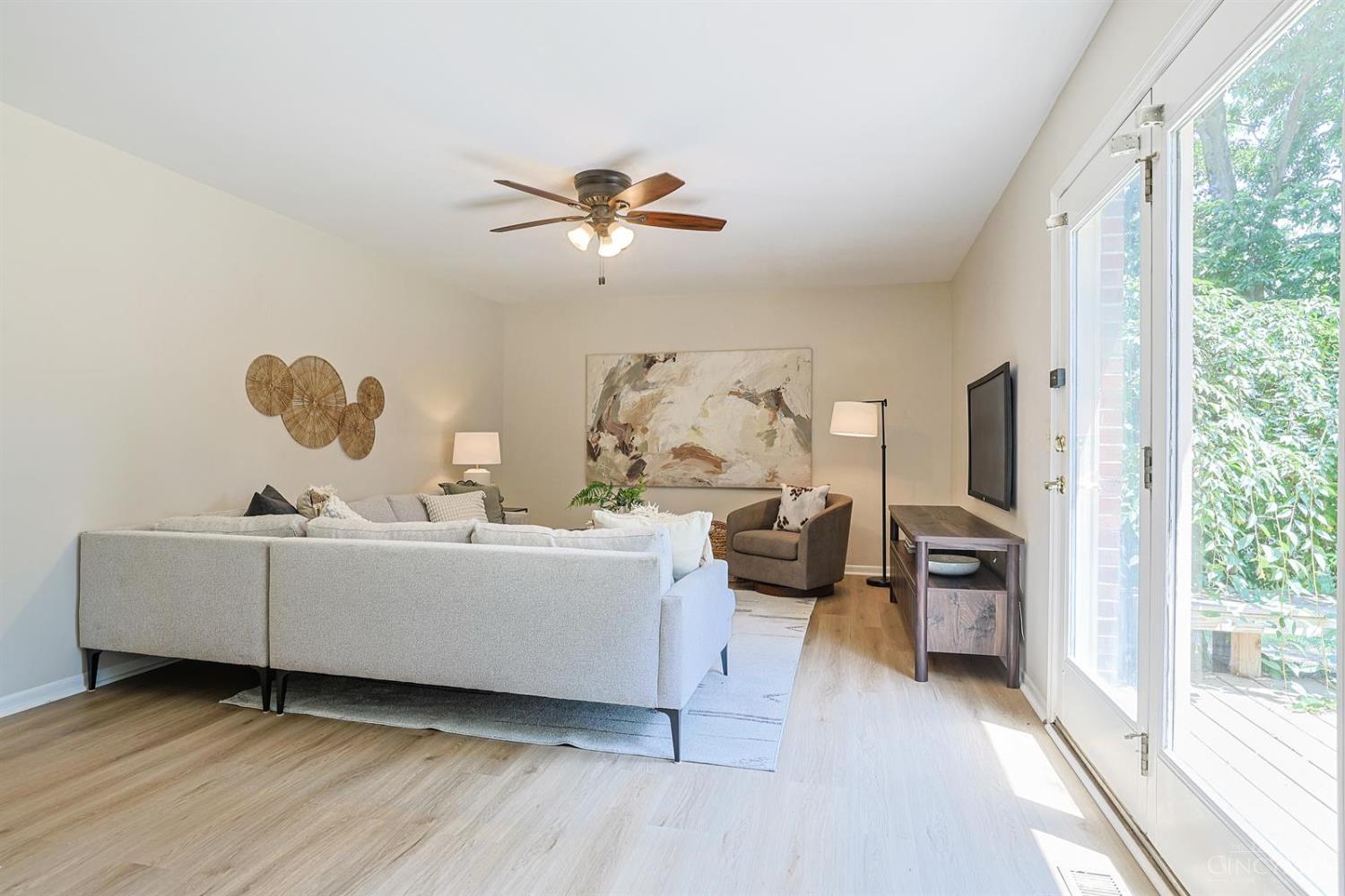 6947 Dimmick Road, West Chester, OH, 45069 — photo 12