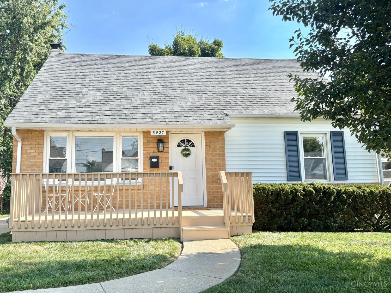 3927 Hemphill Way, Deer Park, OH, 45236 — photo 2